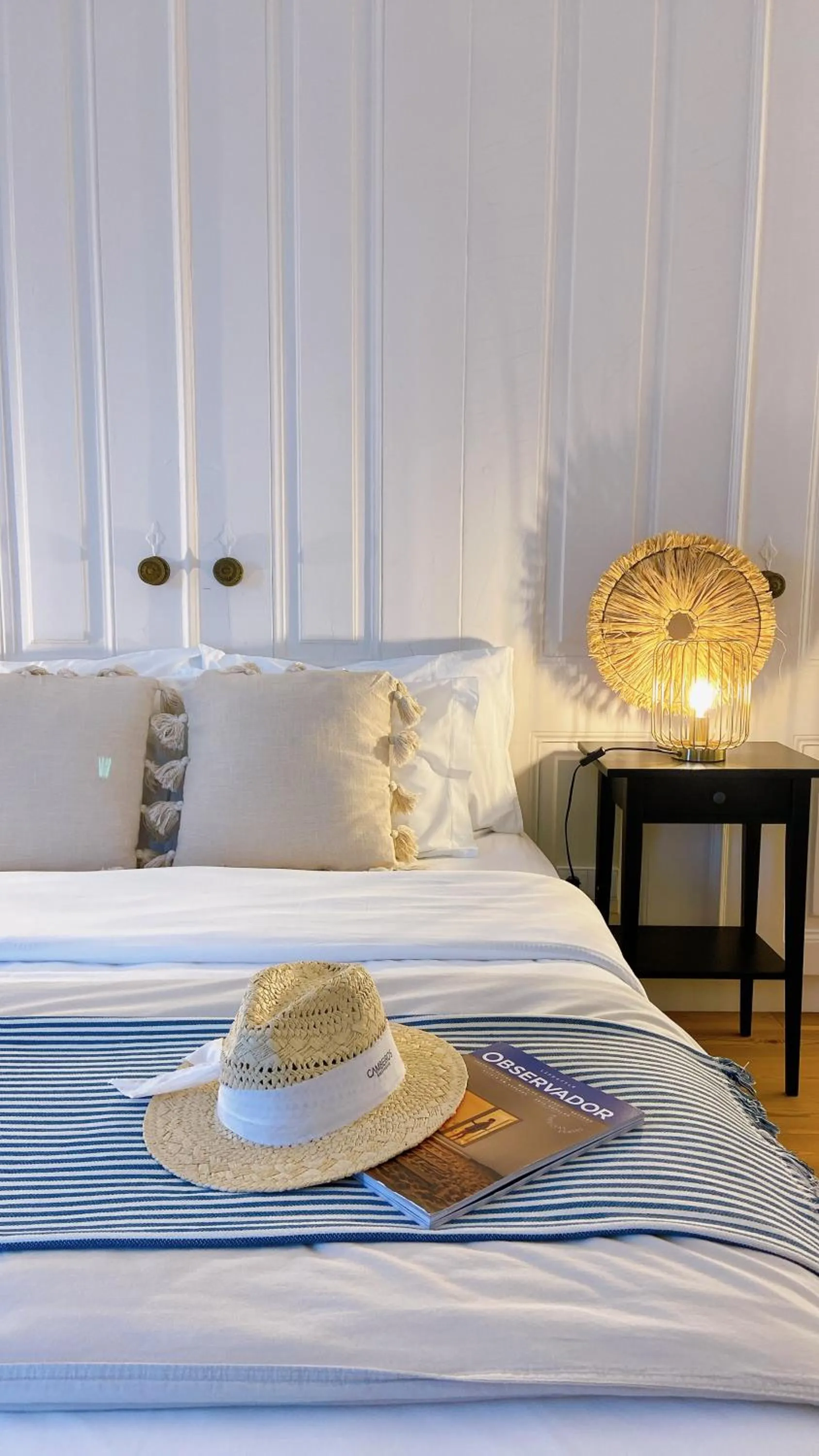 Bed in CAMBEIROS - Guest House