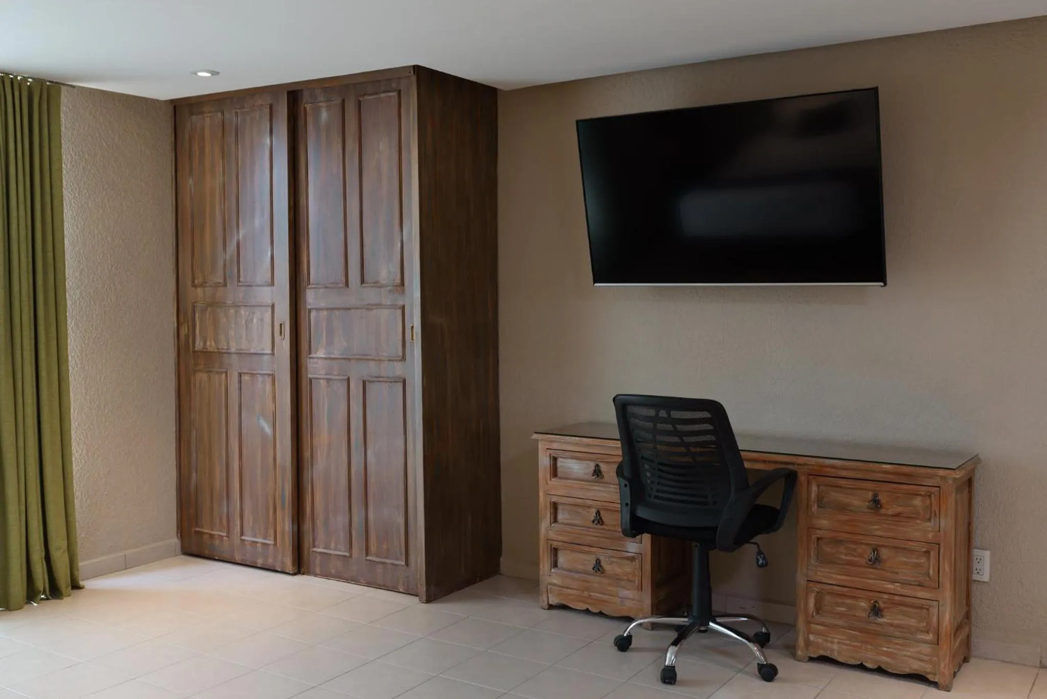 Photo of the whole room in Gamma Cuernavaca Puerta Paraiso