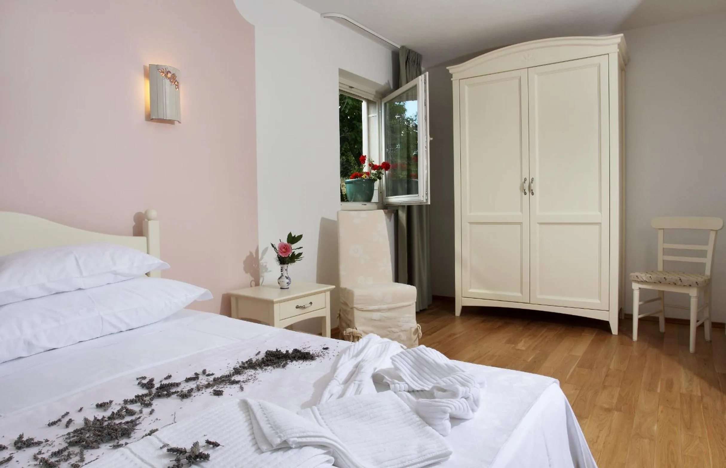 Bedroom, Bed in VILLA STEFANIJA small Boutique hotel&restaurant