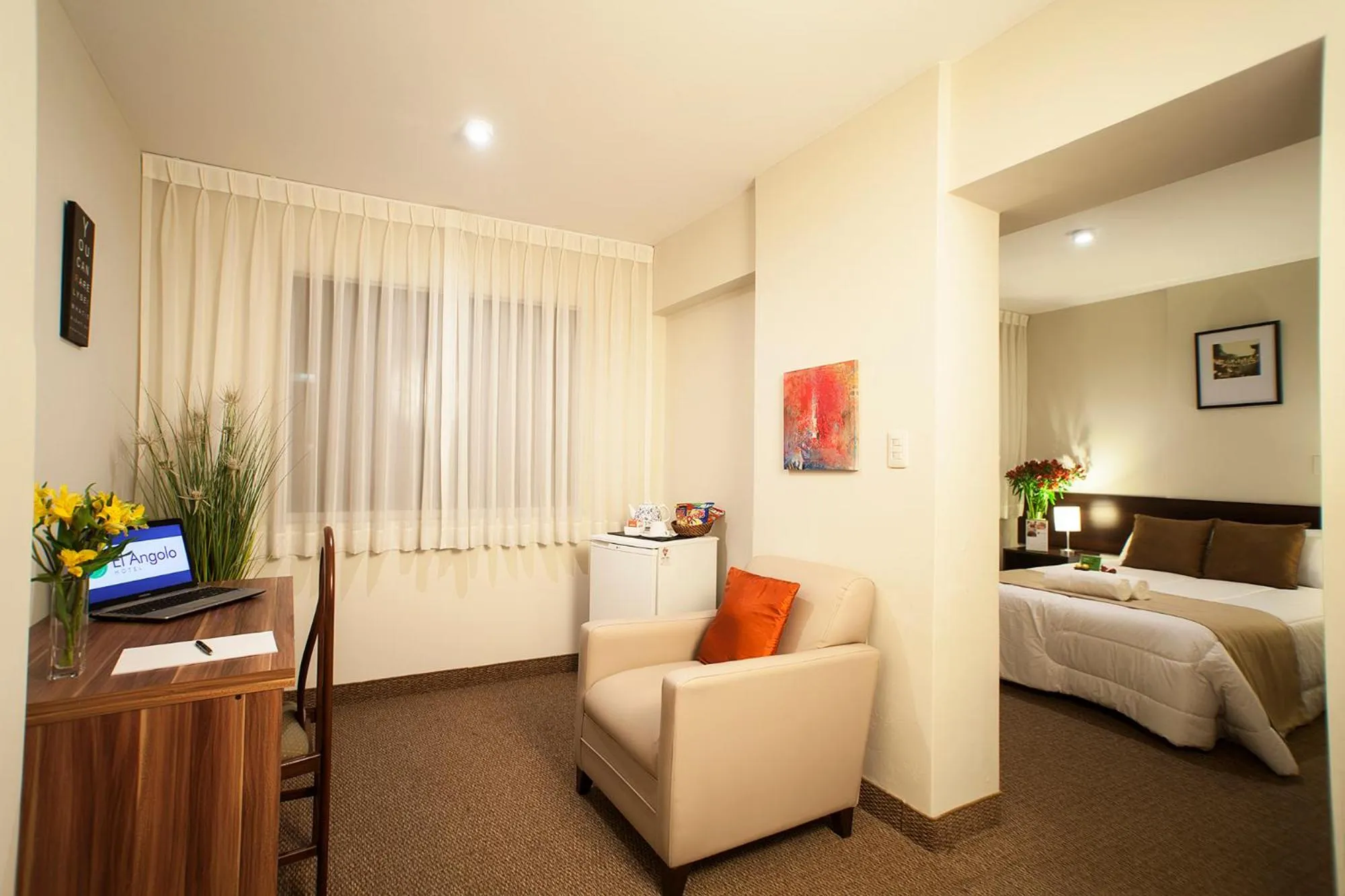 Bedroom, Bed in El Angolo