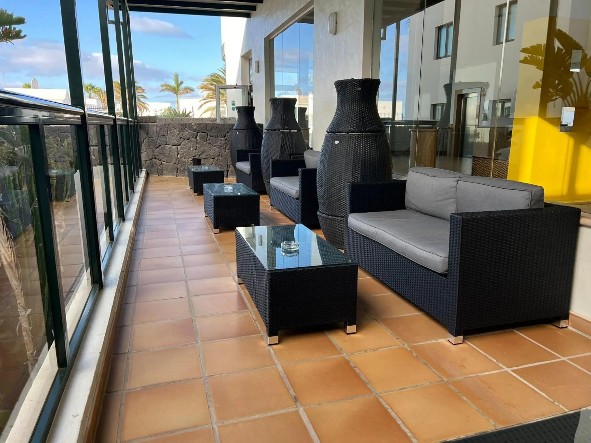 Balcony/Terrace in Hotel Pocillos Playa, solo Adultos