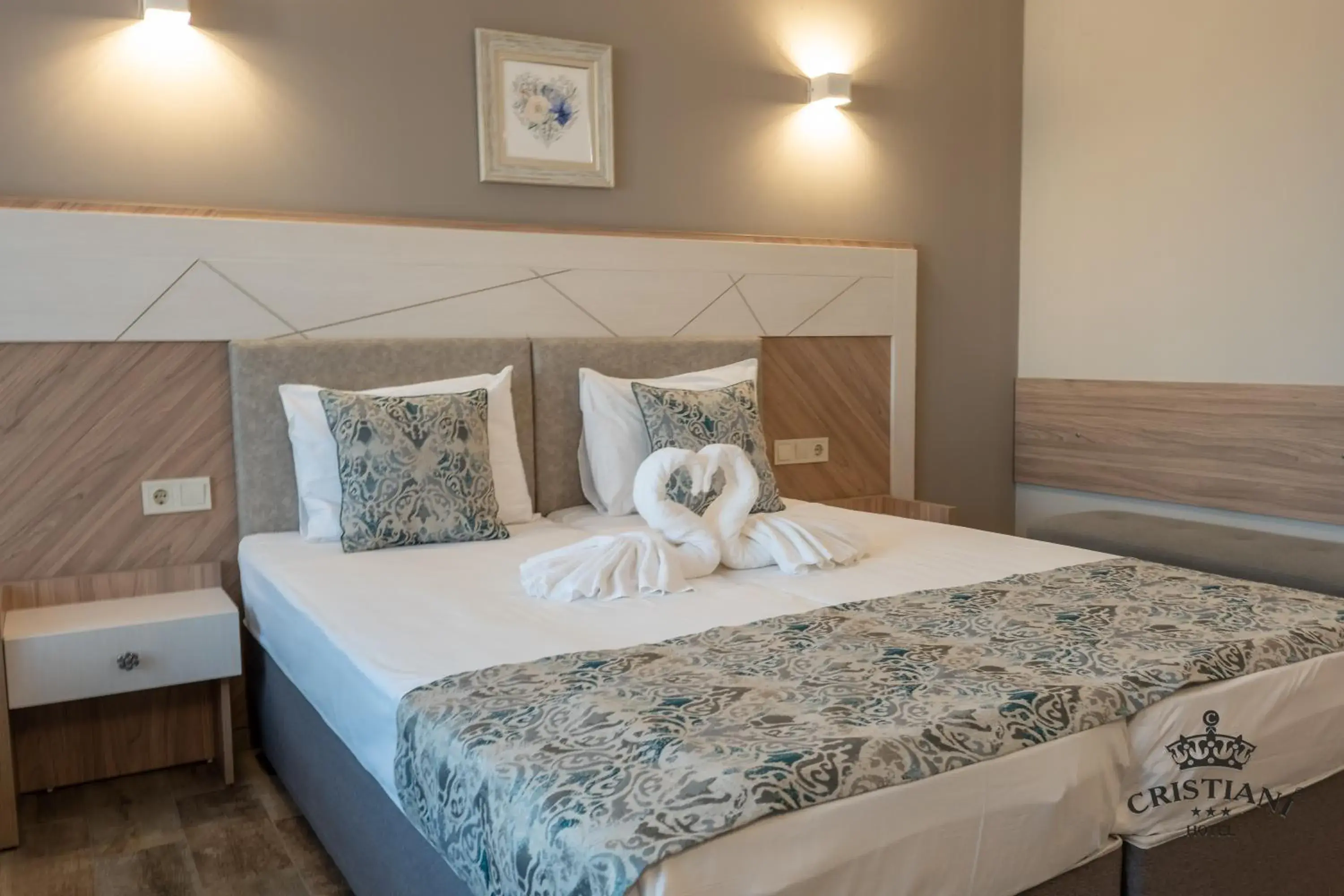 Double or Twin Room with Balcony in Cristiani Hotel Sozopol Double or Twin Room with Balcony in Cristiani Hotel Sozopol