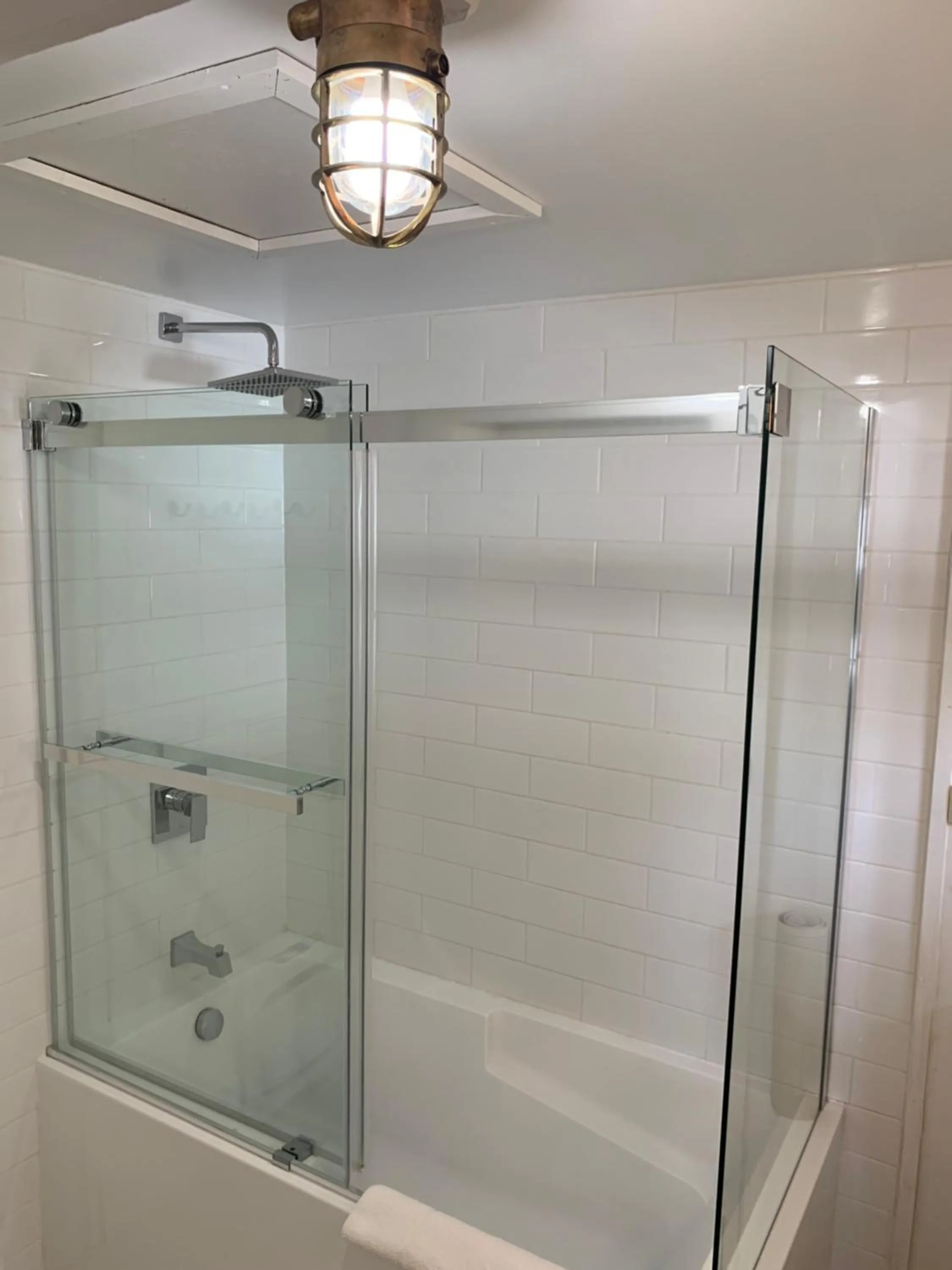 Bathroom in Au Pic de l'Aurore Motel-Chalets