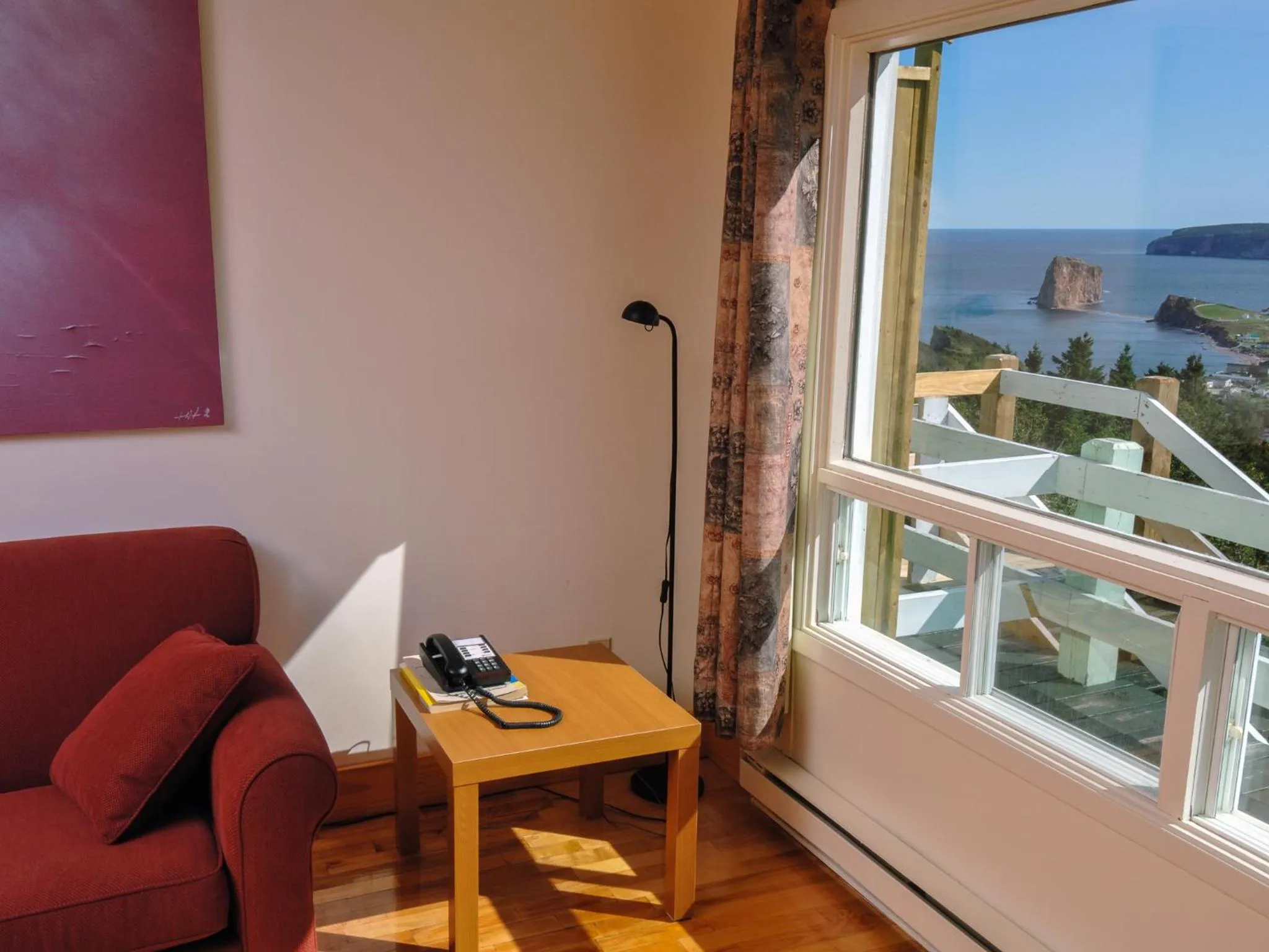 Living room in Au Pic de l'Aurore Motel-Chalets