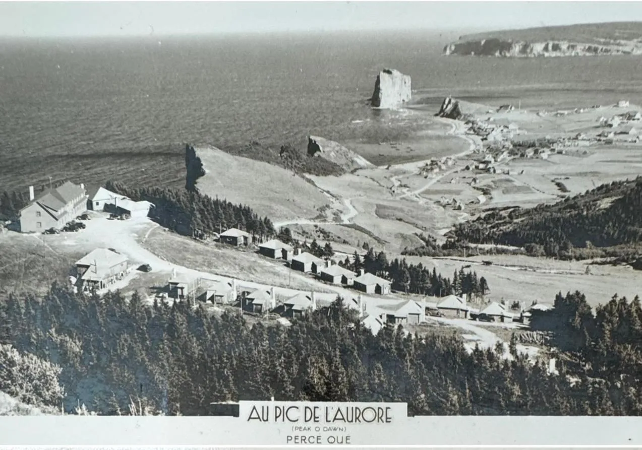 Bird's eye view in Au Pic de l'Aurore Motel-Chalets
