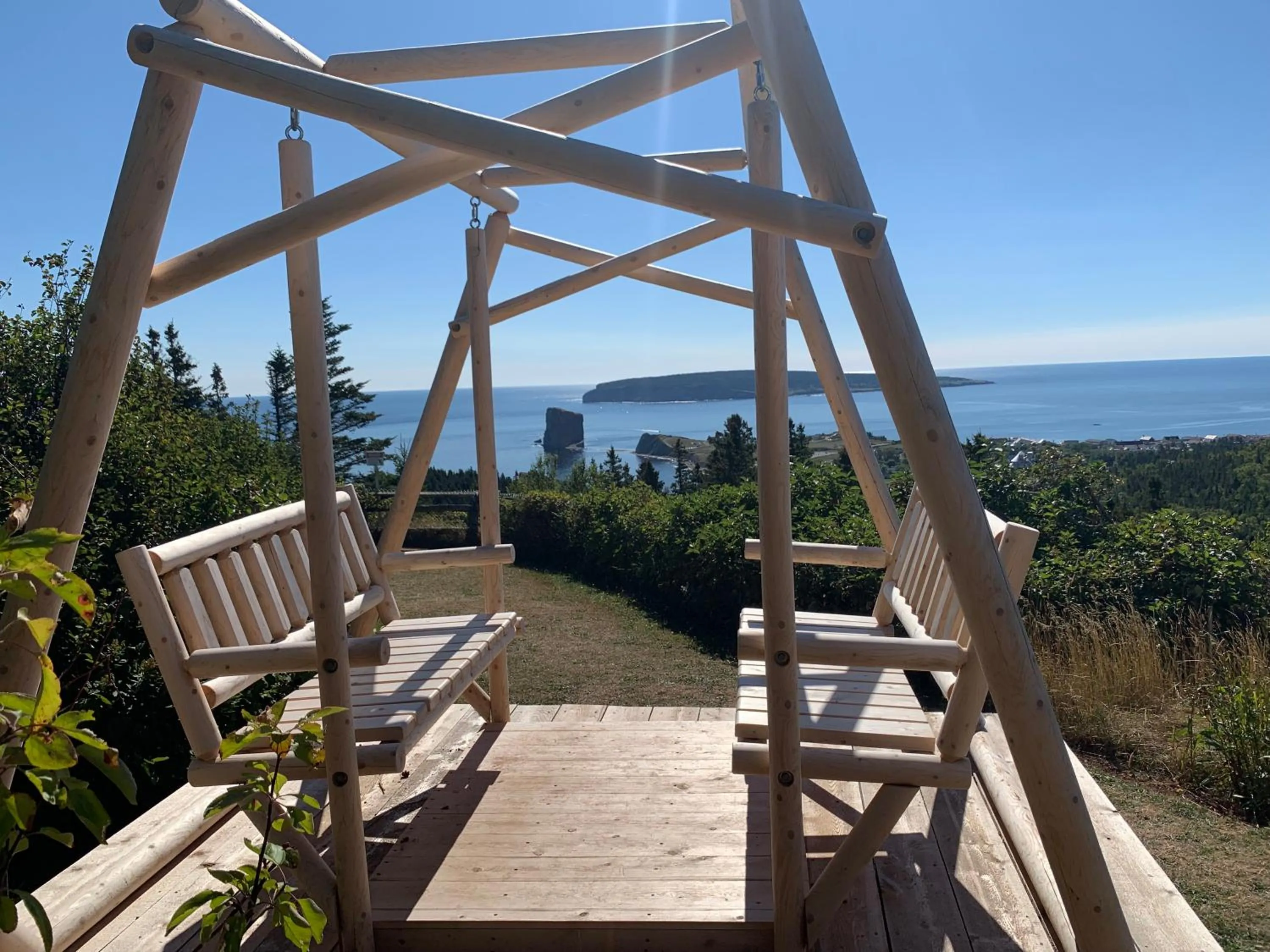 Property building in Au Pic de l'Aurore Motel-Chalets