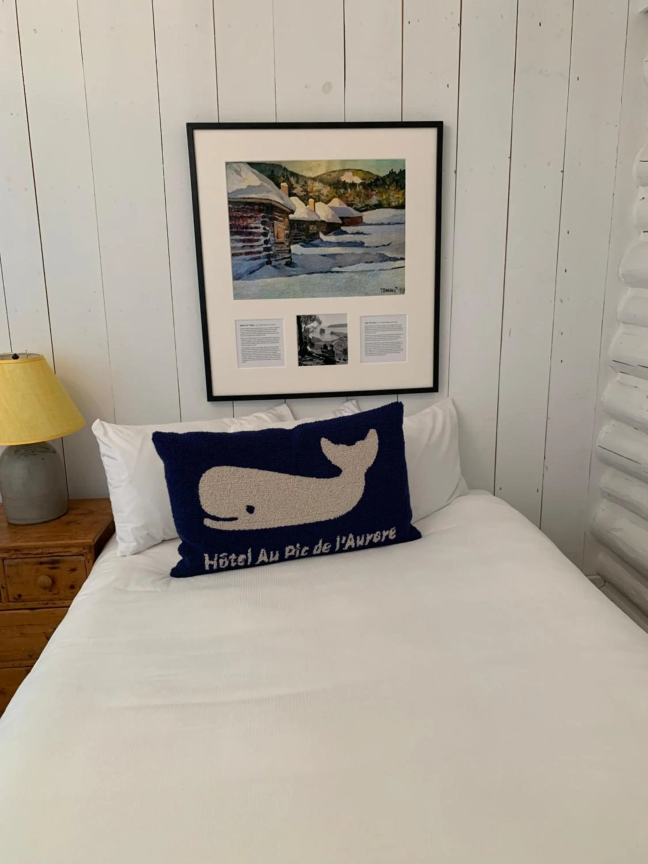 Bedroom, Bed in Au Pic de l'Aurore Motel-Chalets