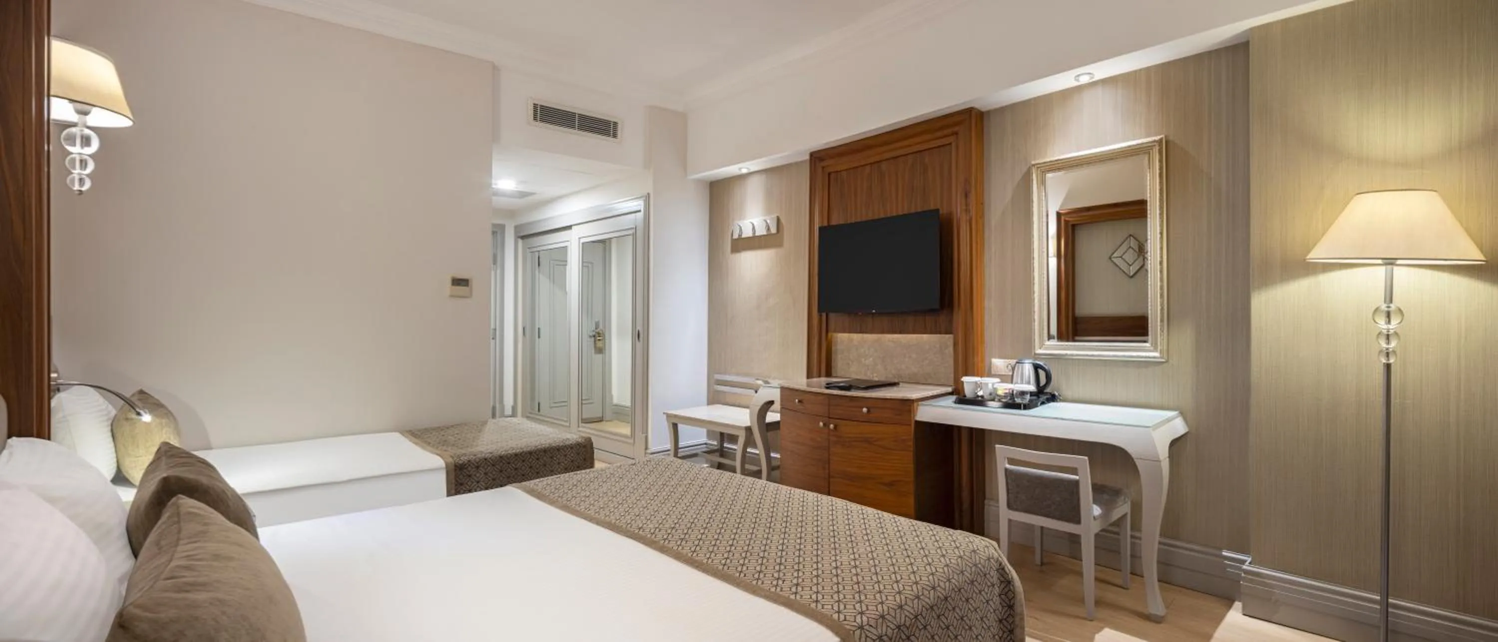 TV and multimedia, Bed in Side Star Resort Hotel - Ultra All Inclusive