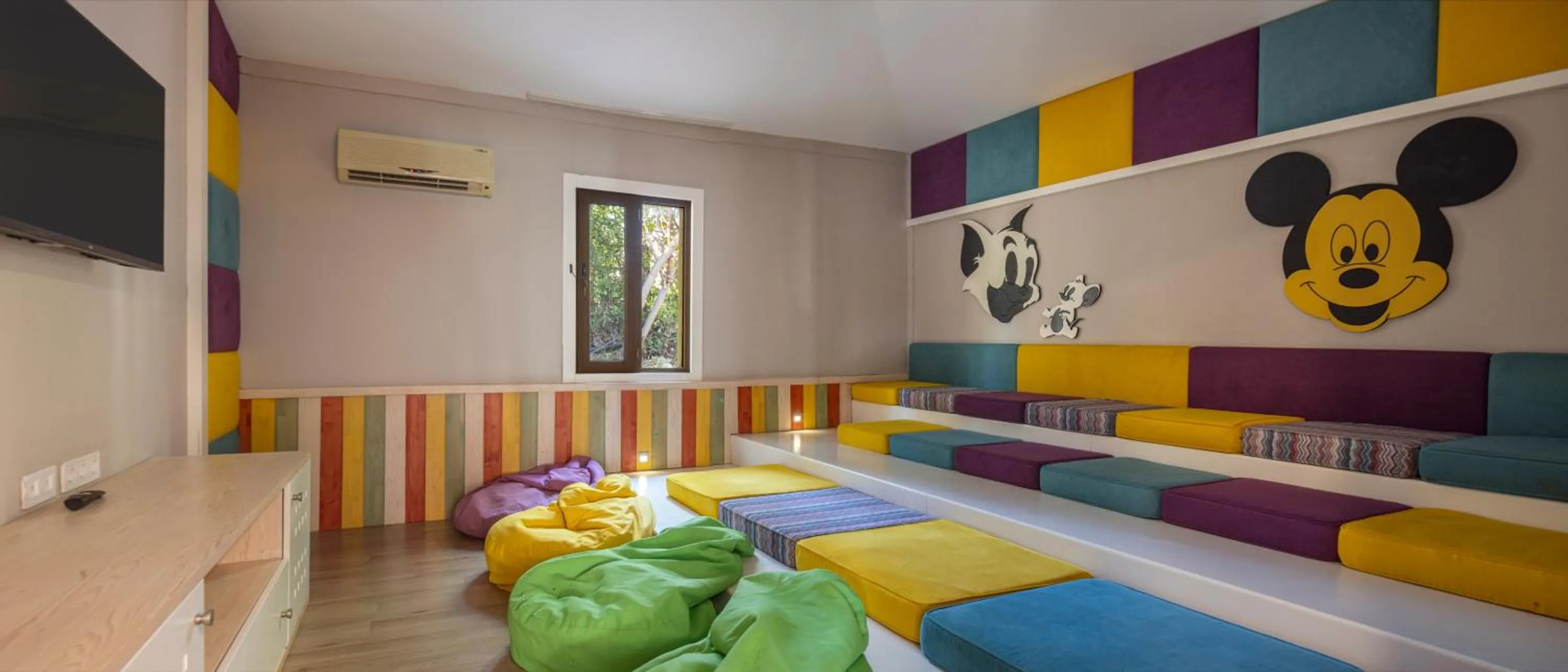 Children play ground, Bed in Side Star Resort Hotel - Ultra All Inclusive