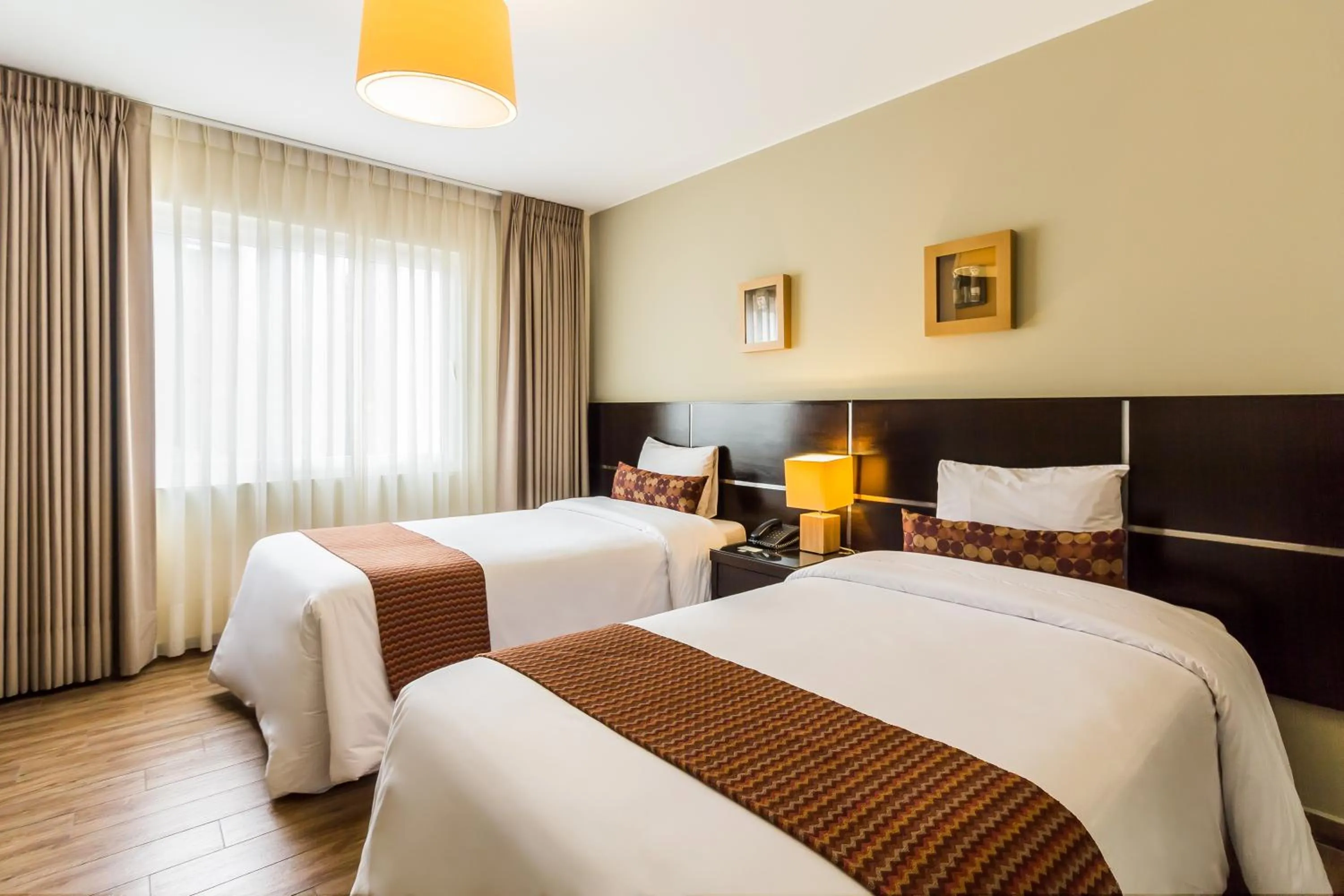 Photo of the whole room, Bed in Tambo Dos de Mayo