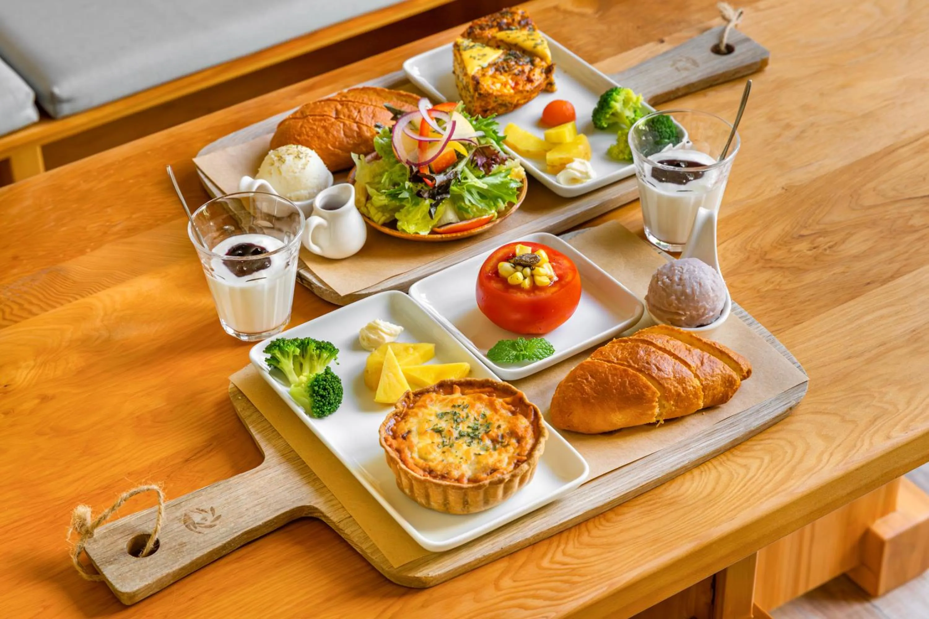 Breakfast in IsShoNi house