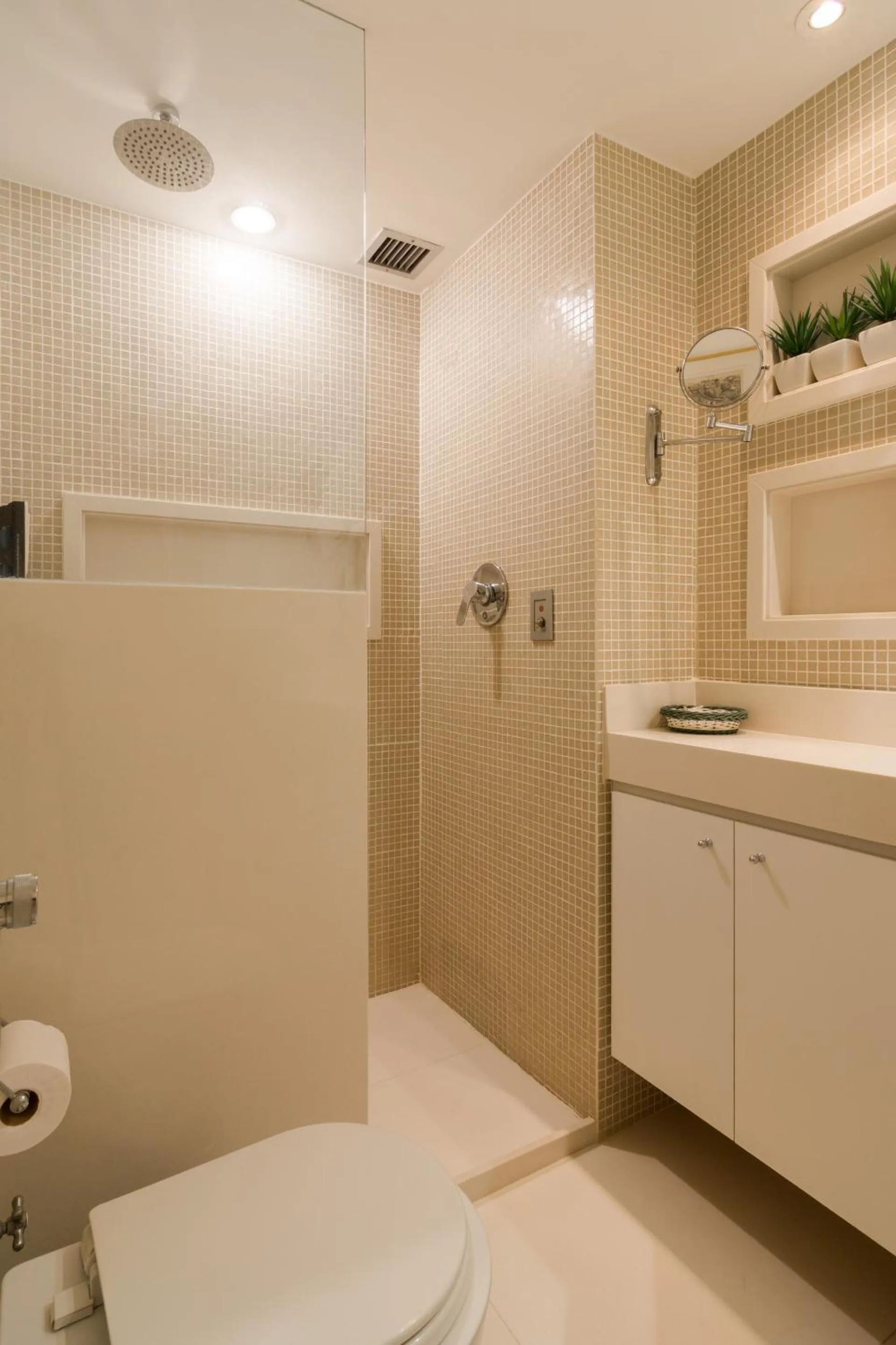 Bathroom in MC FLATS IPANEMA BEACH STAR