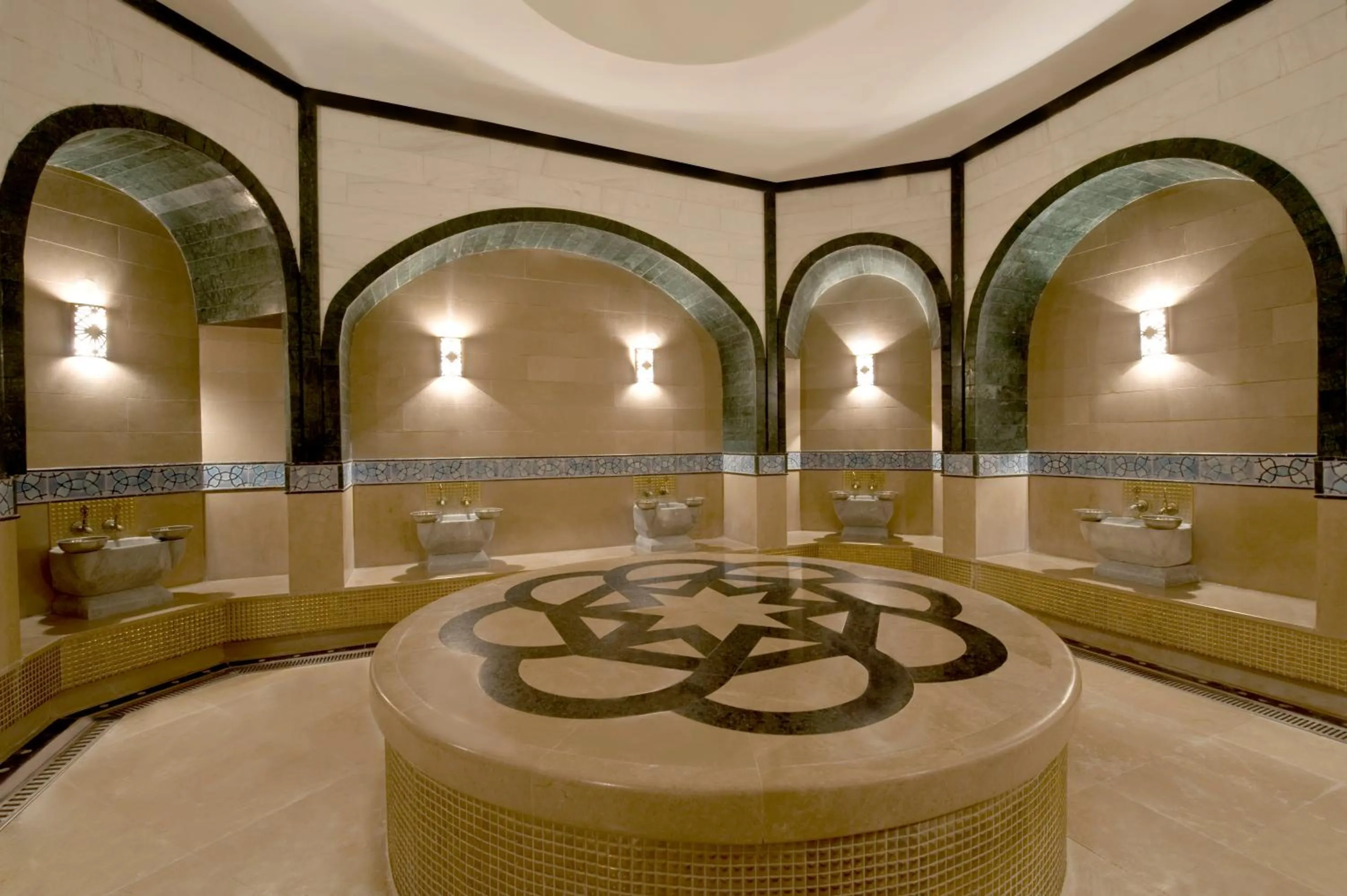 Public Bath in Dobedan Exclusive Hotel & Spa ''Ex Brand Alva Donna Exclusive Hotel & Spa''