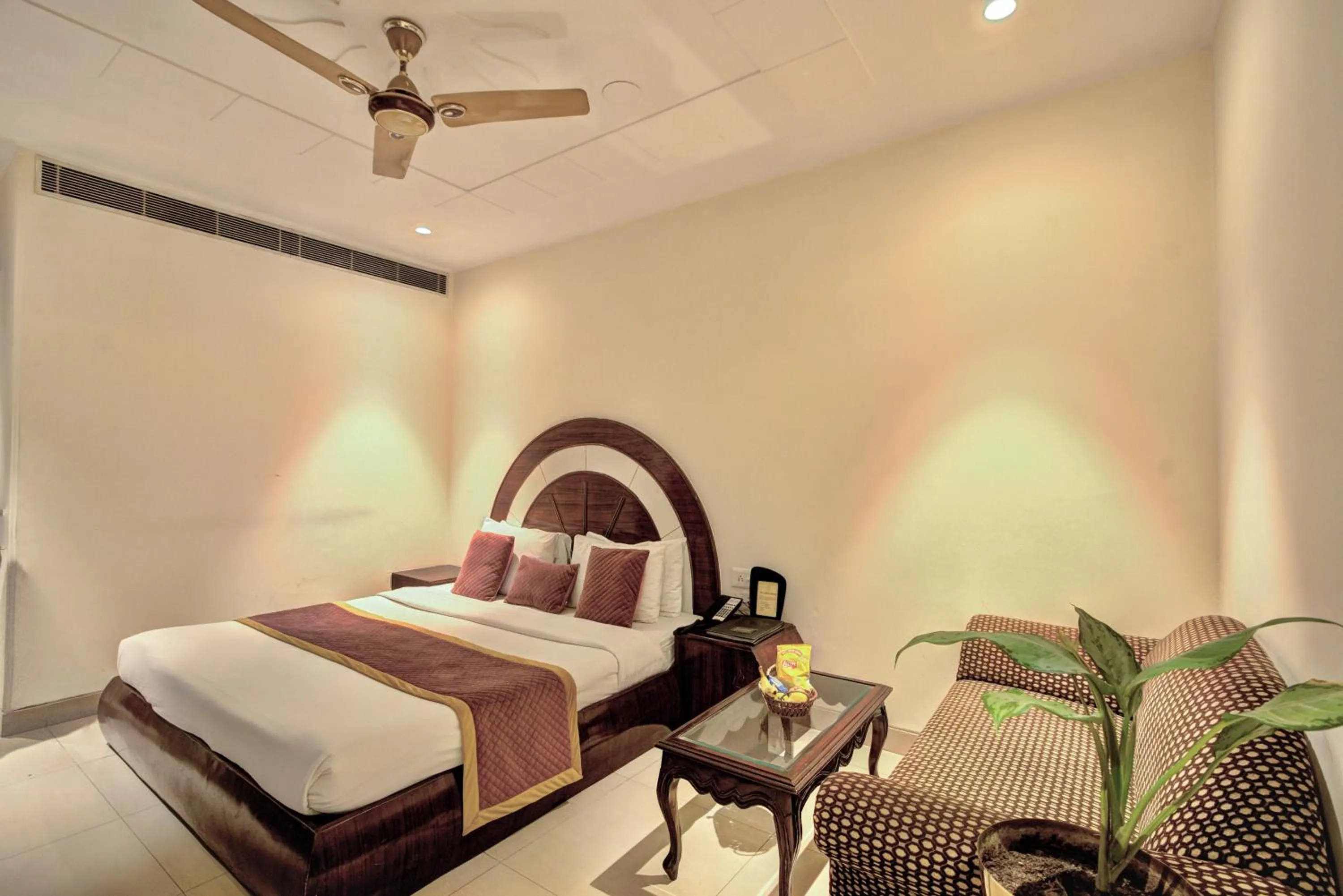 Bedroom in THE SINGH EMPIRE,New Delhi City Centre