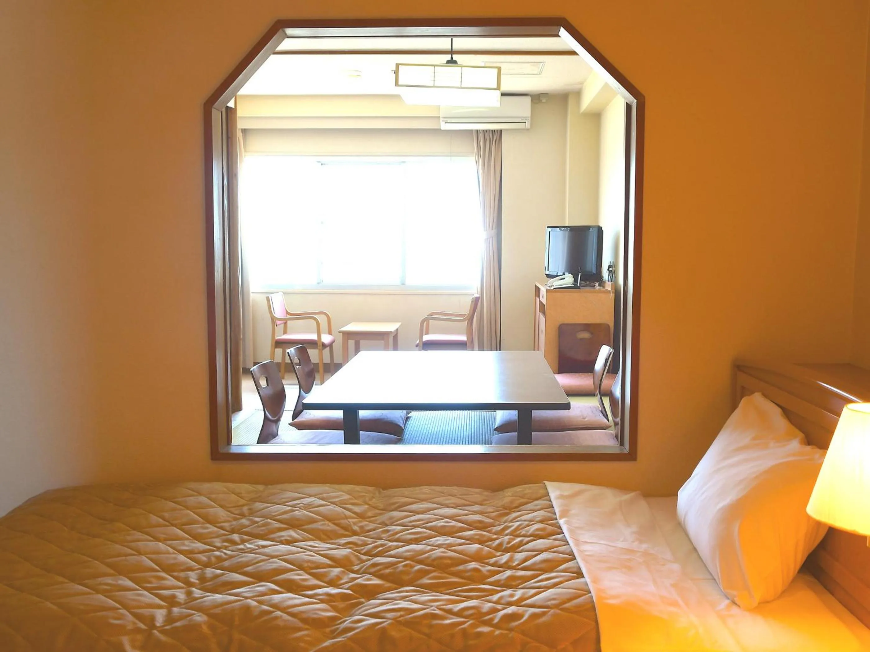 Photo of the whole room, Bed in Hotel Nankaiso