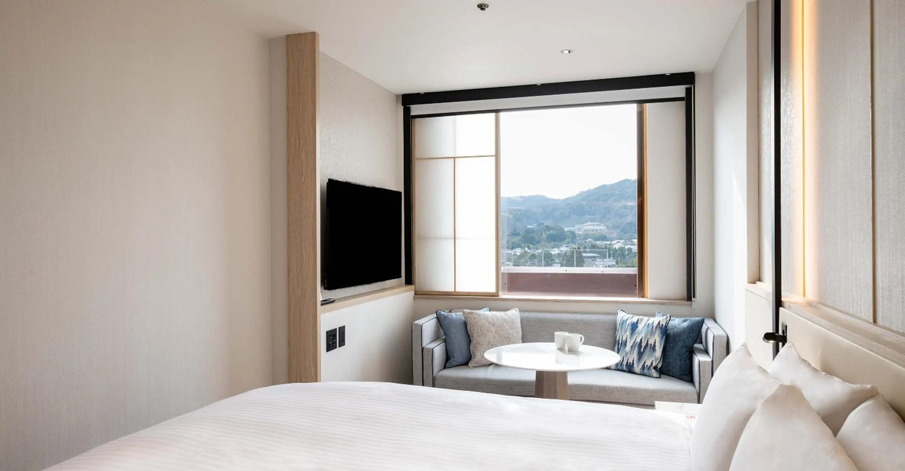 Photo of the whole room, Bed in Heian No Mori Kyoto