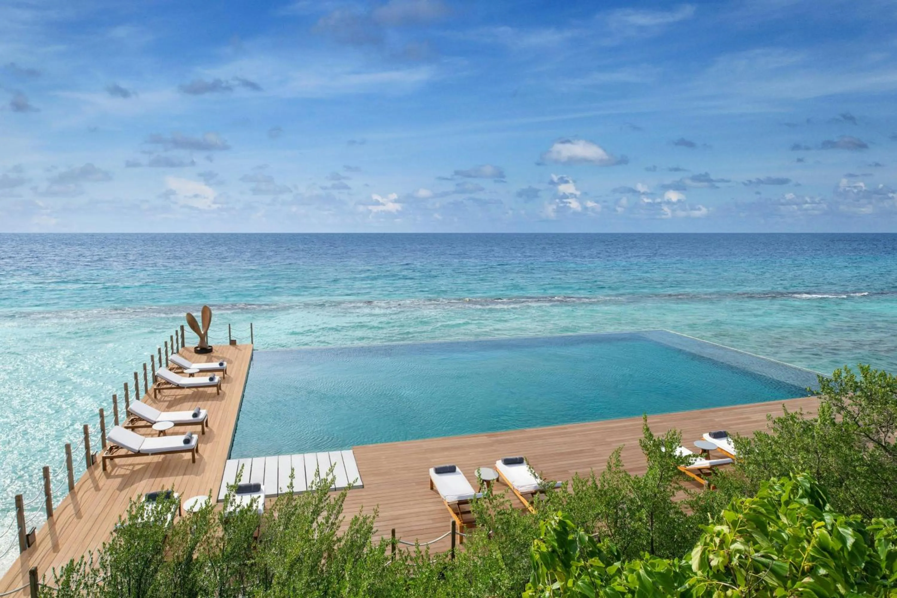 Swimming pool in JW Marriott Maldives Resort & Spa