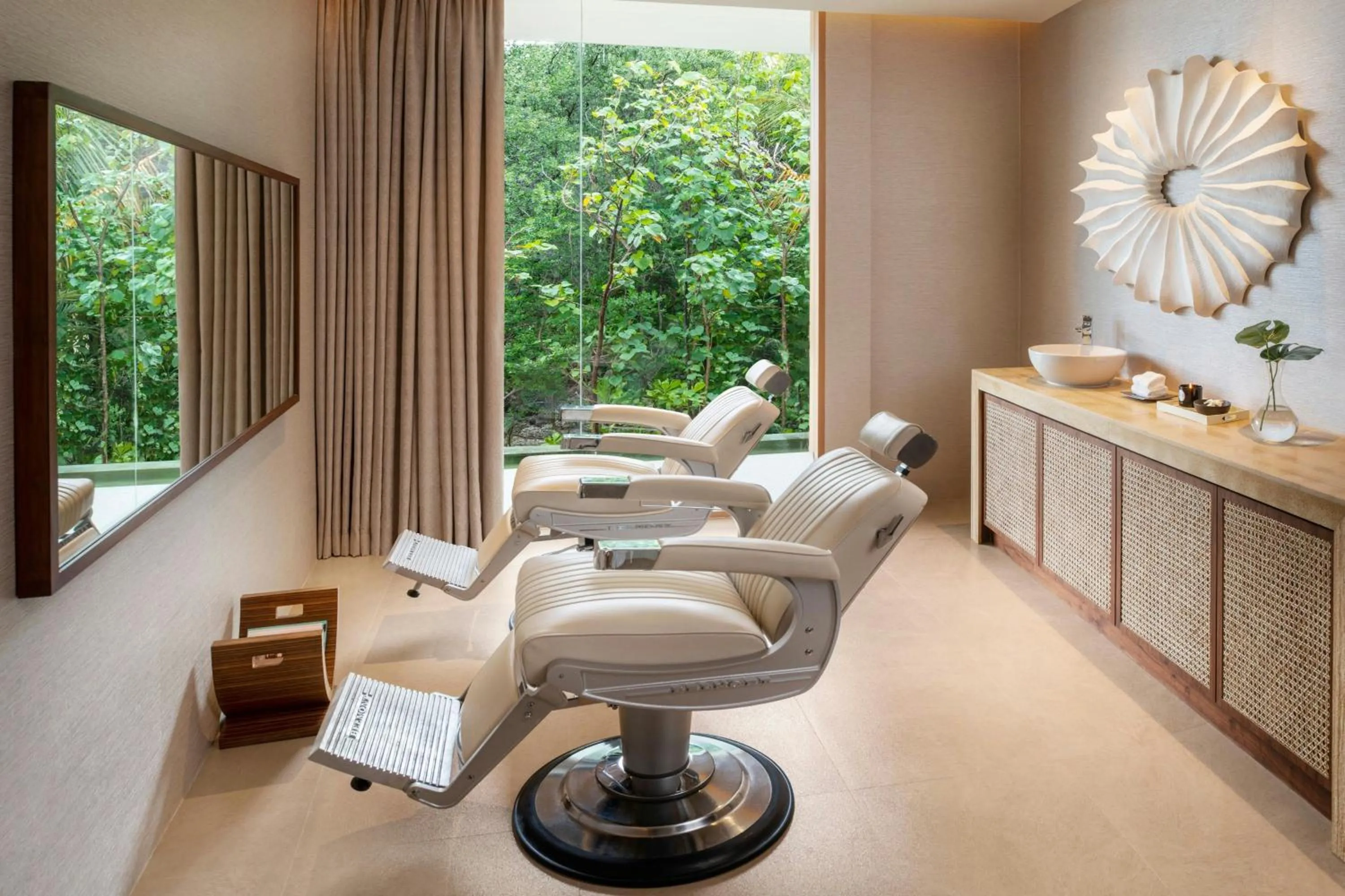 Spa and wellness centre/facilities in JW Marriott Maldives Resort & Spa