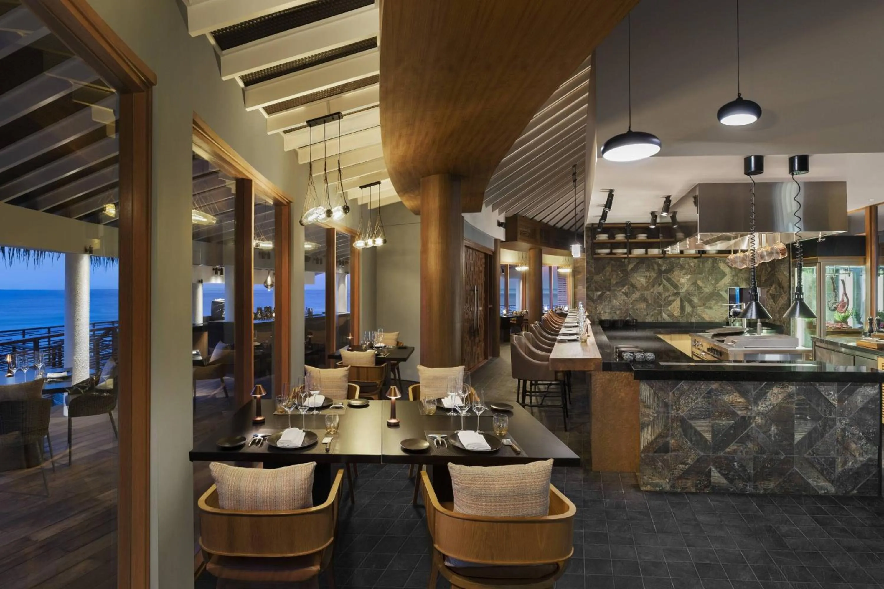 Restaurant/places to eat in JW Marriott Maldives Resort & Spa