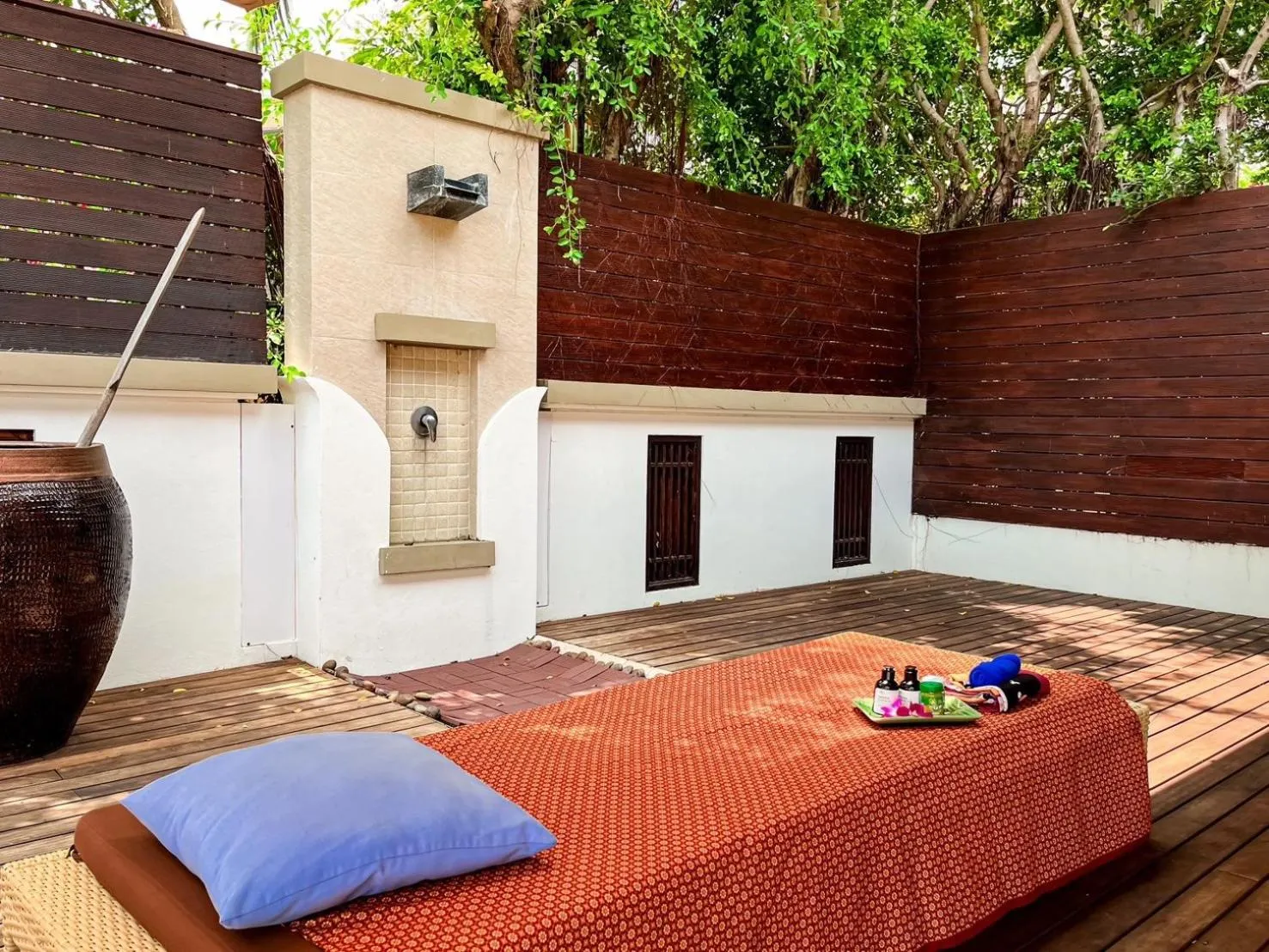 Massage in Villa Tantawan Resort - Private Pool Villas