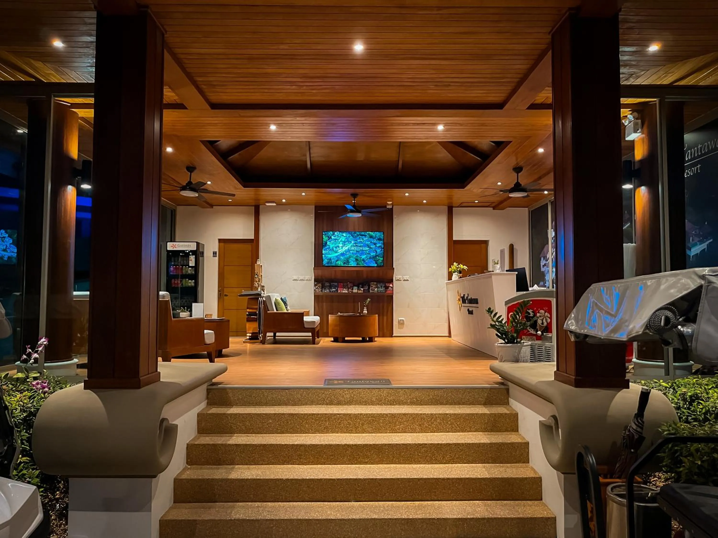 Lobby or reception in Villa Tantawan Resort - Private Pool Villas