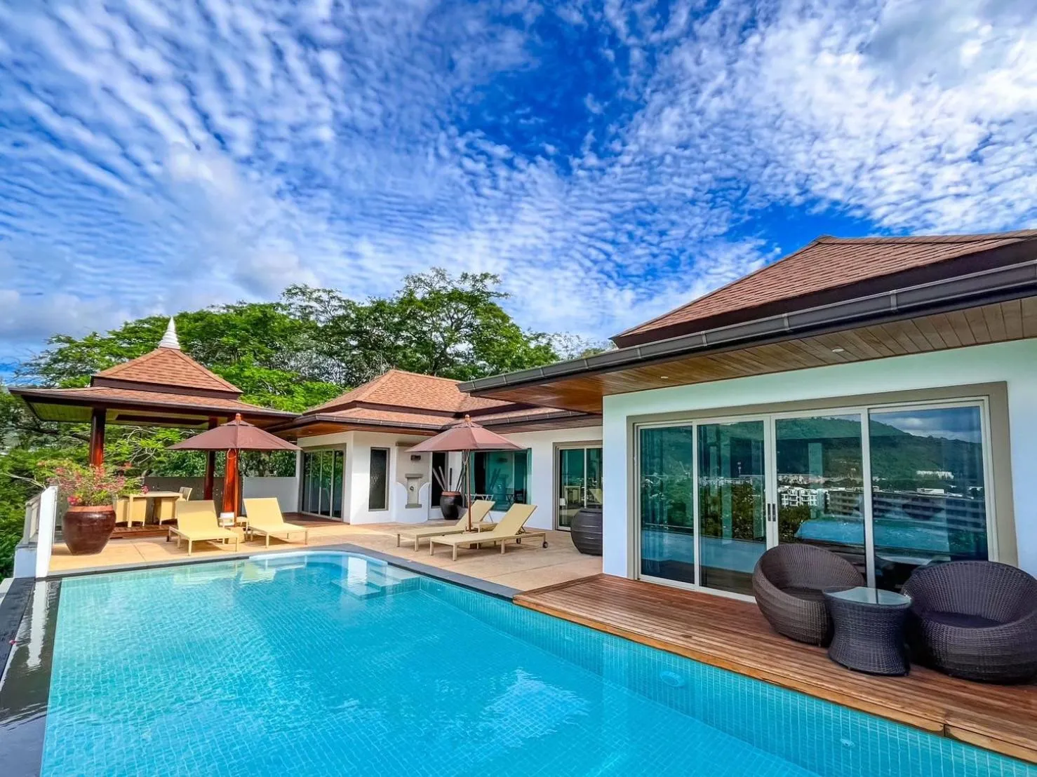 Patio in Villa Tantawan Resort - Private Pool Villas