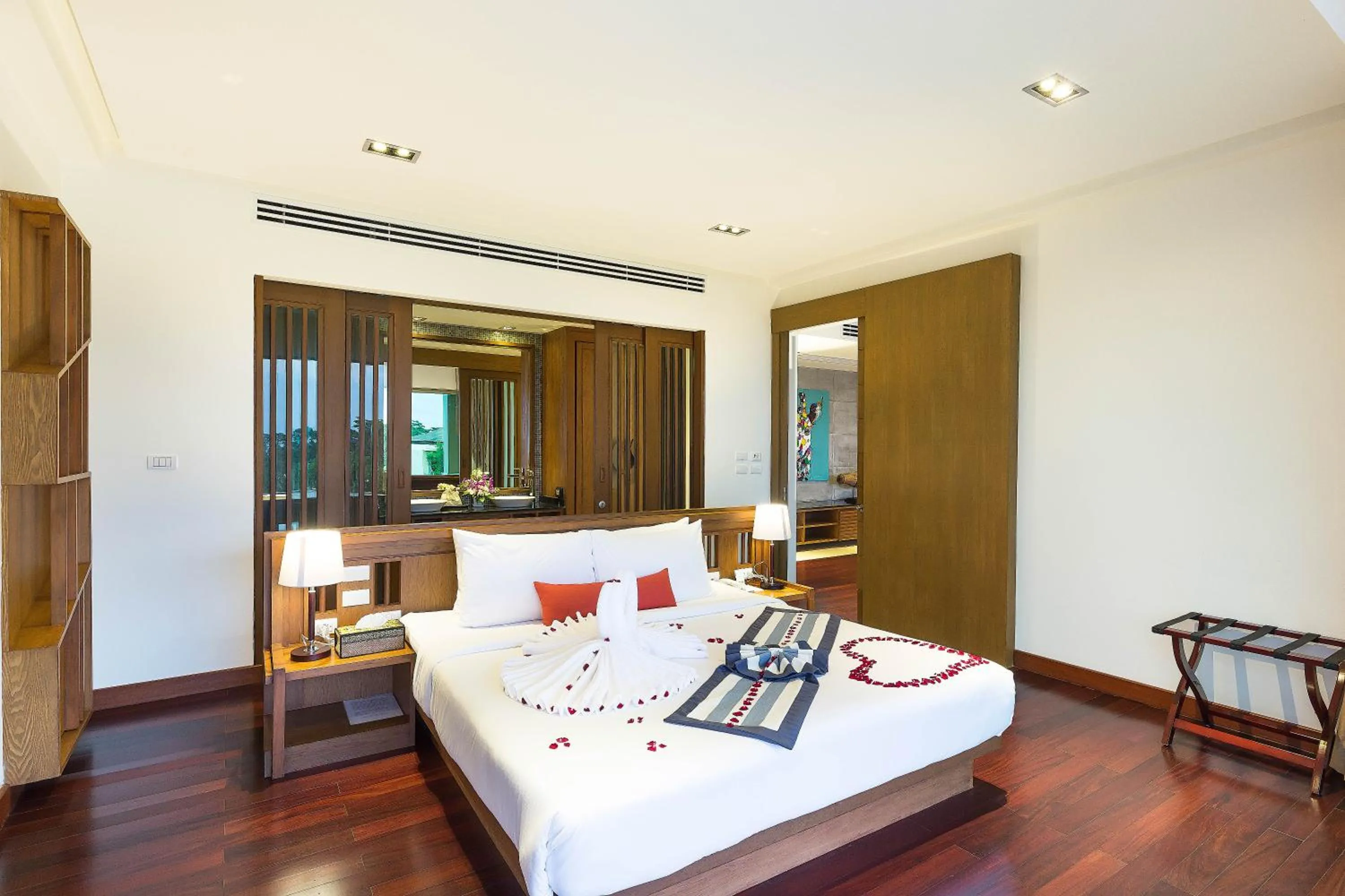 Bedroom, Bed in Villa Tantawan Resort - Private Pool Villas
