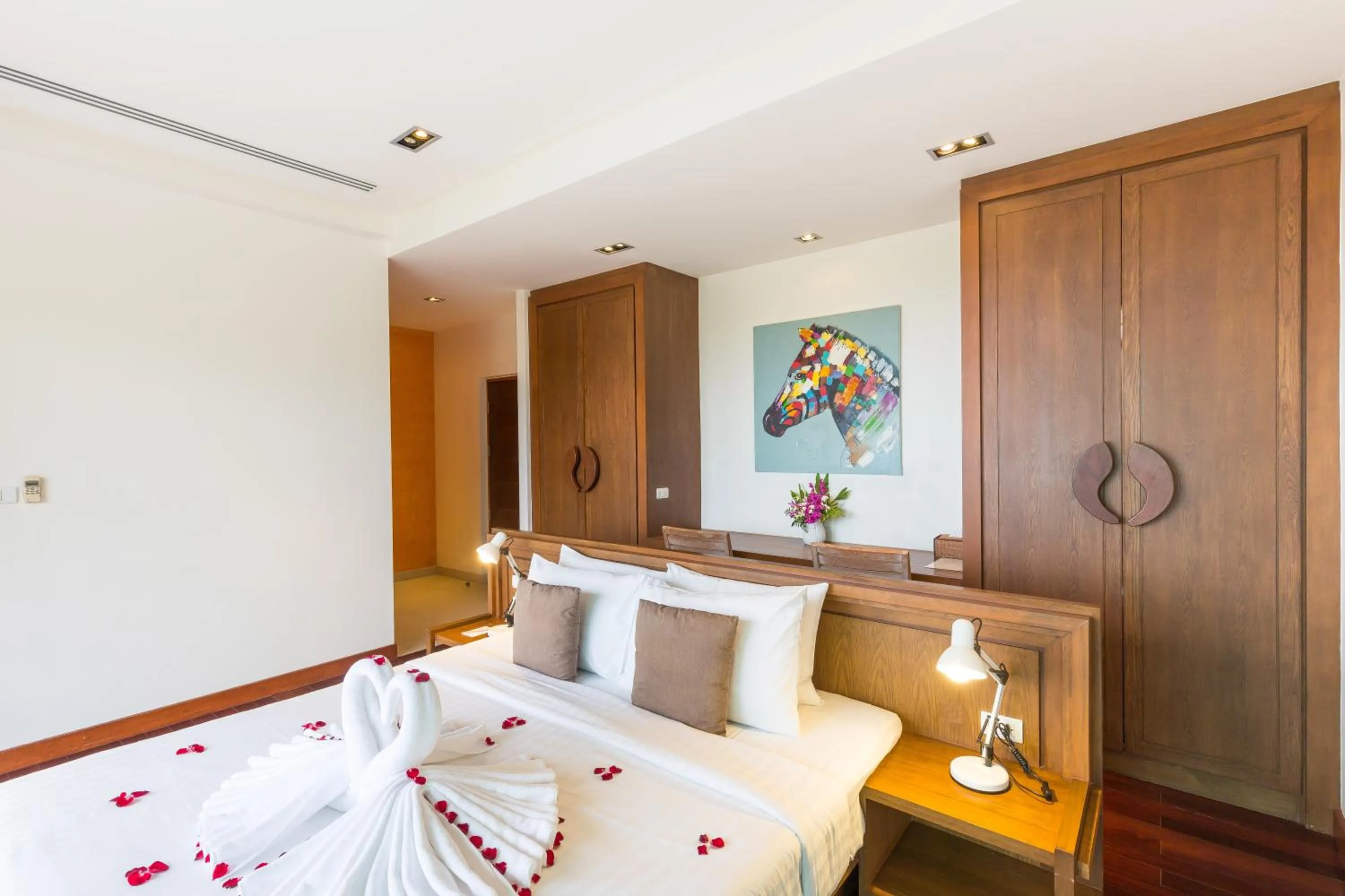 Bedroom, Bed in Villa Tantawan Resort - Private Pool Villas