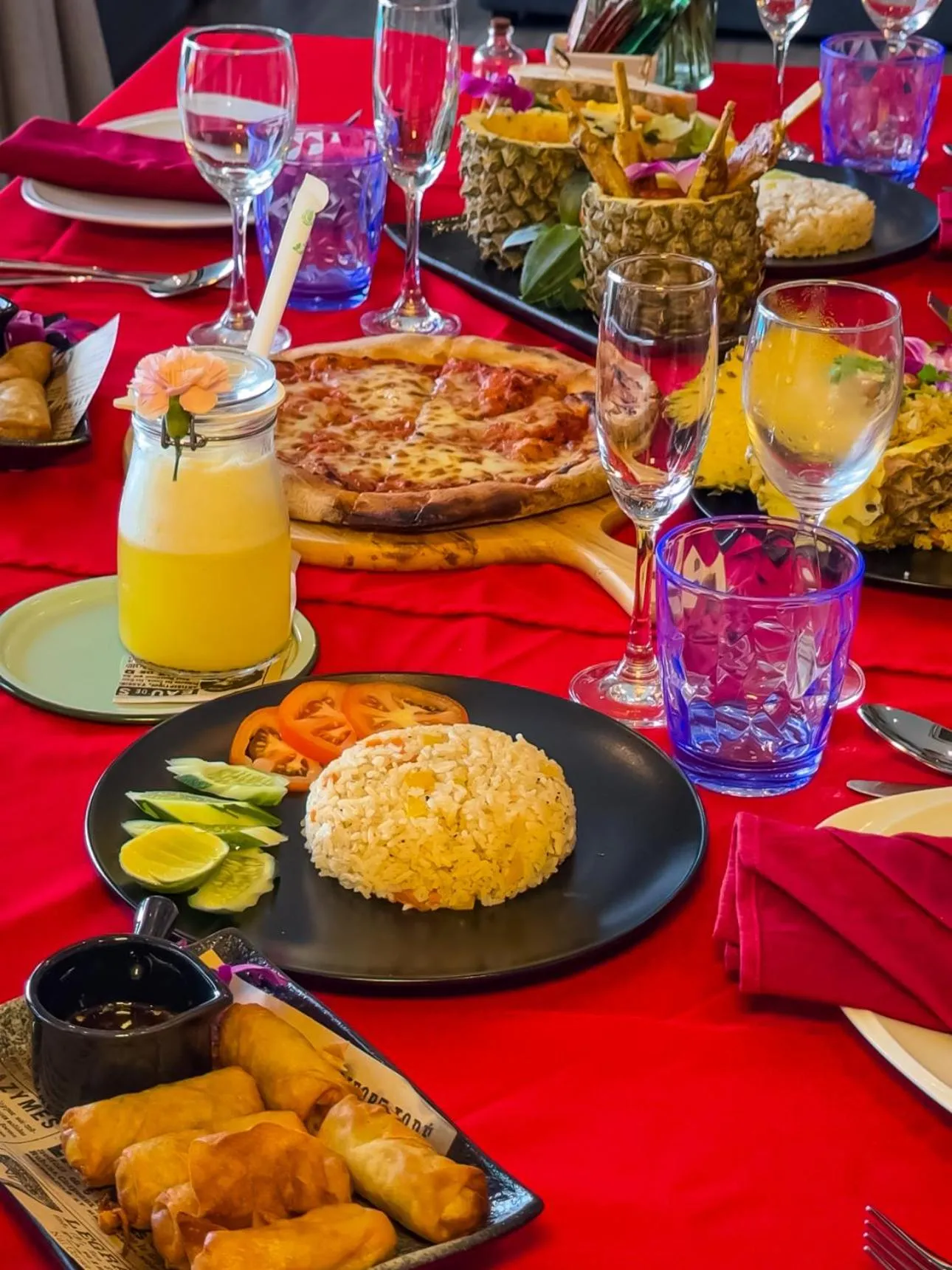 Living room in Villa Tantawan Resort - Private Pool Villas