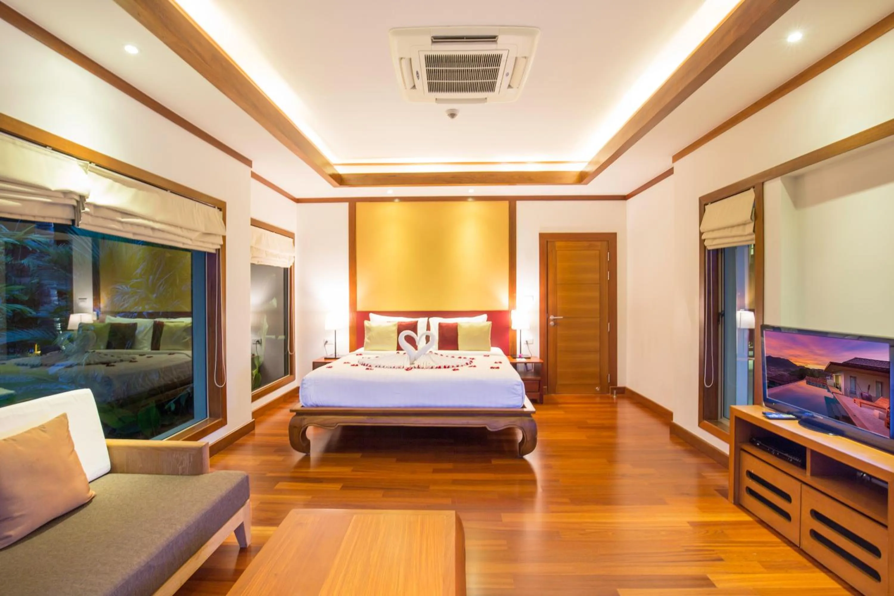 Bedroom, Bed in Villa Tantawan Resort - Private Pool Villas