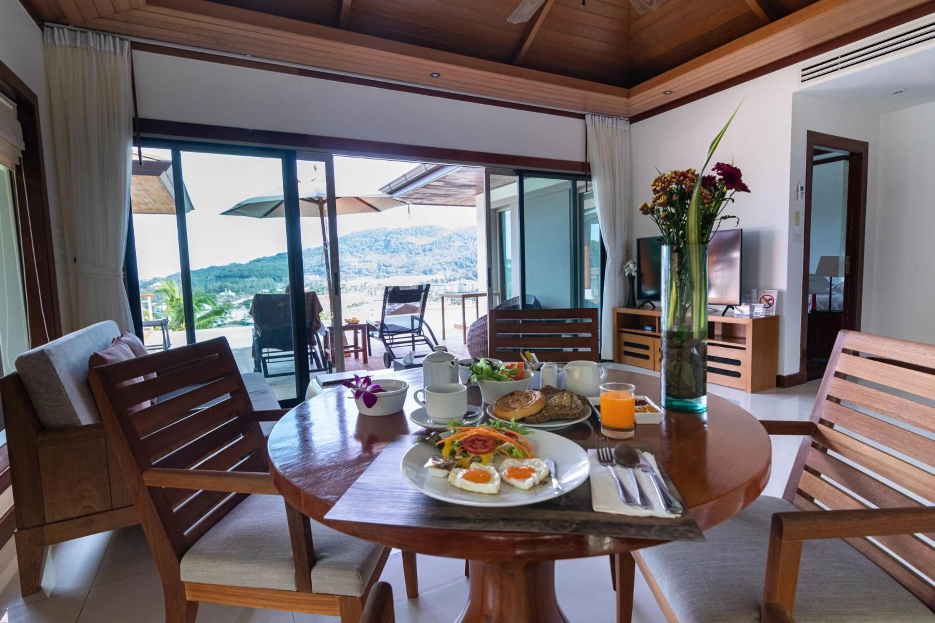Breakfast in Villa Tantawan Resort - Private Pool Villas