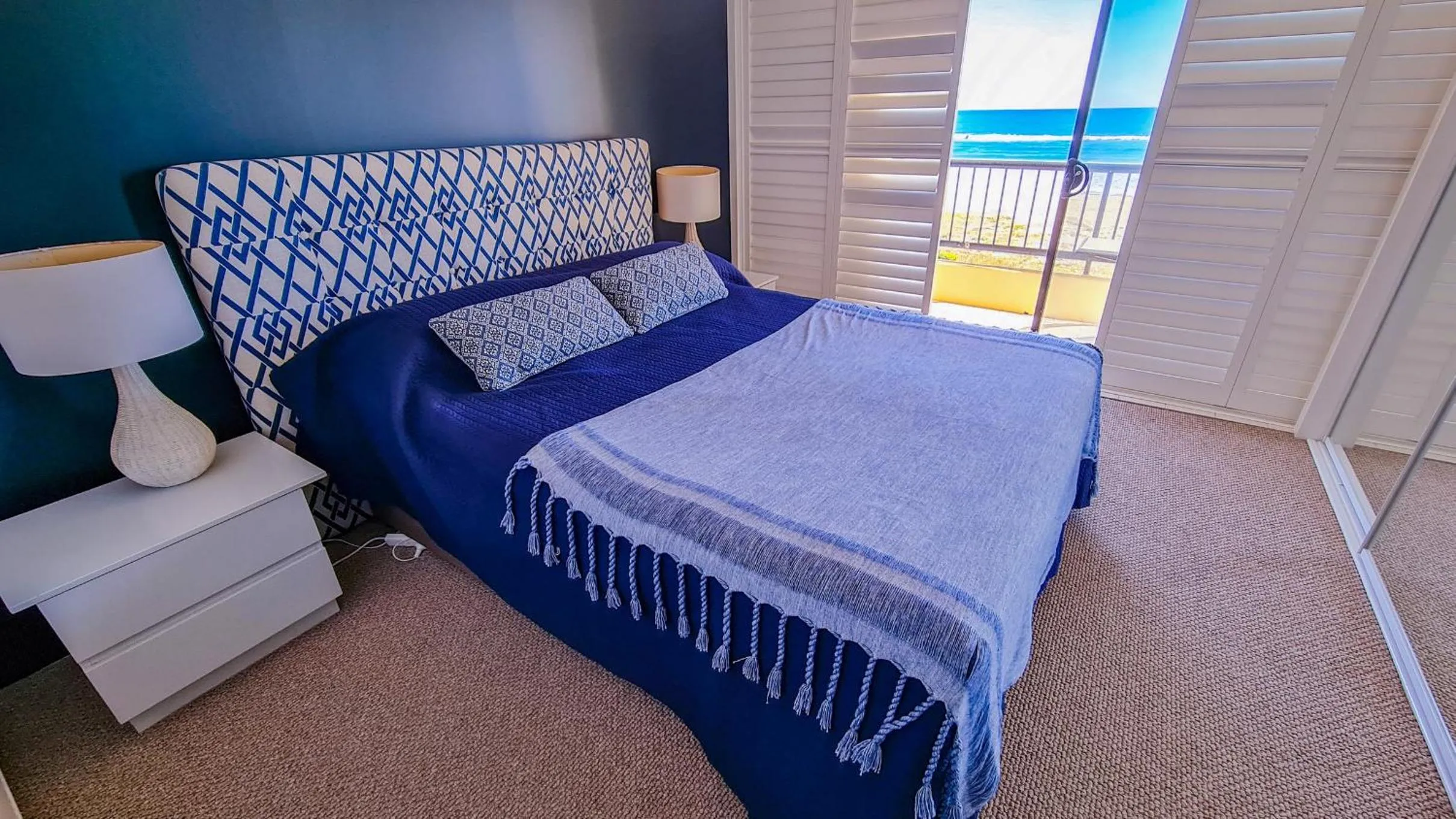 Bedroom, Bed in Pelican Sands Beach Resort