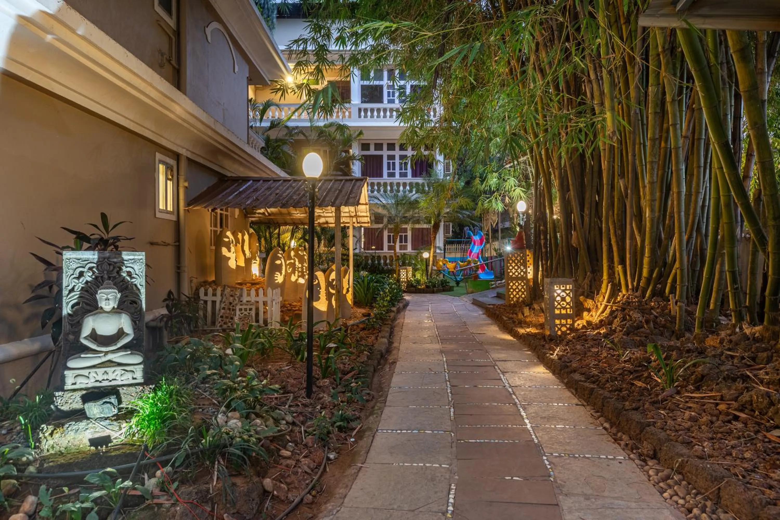 Garden view in CALUX Joia Do Mar Resort - Calangute