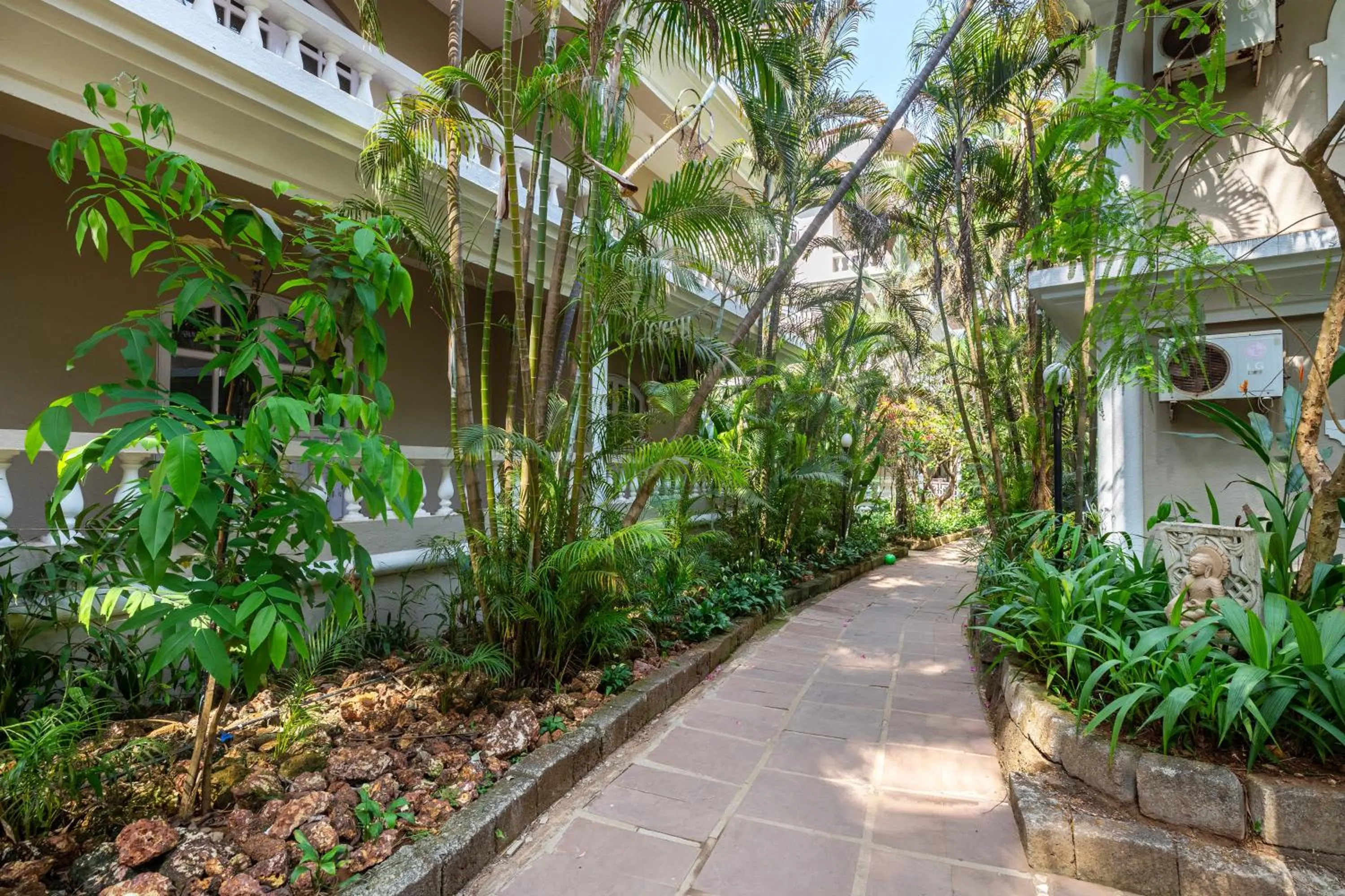 Garden view in CALUX Joia Do Mar Resort - Calangute