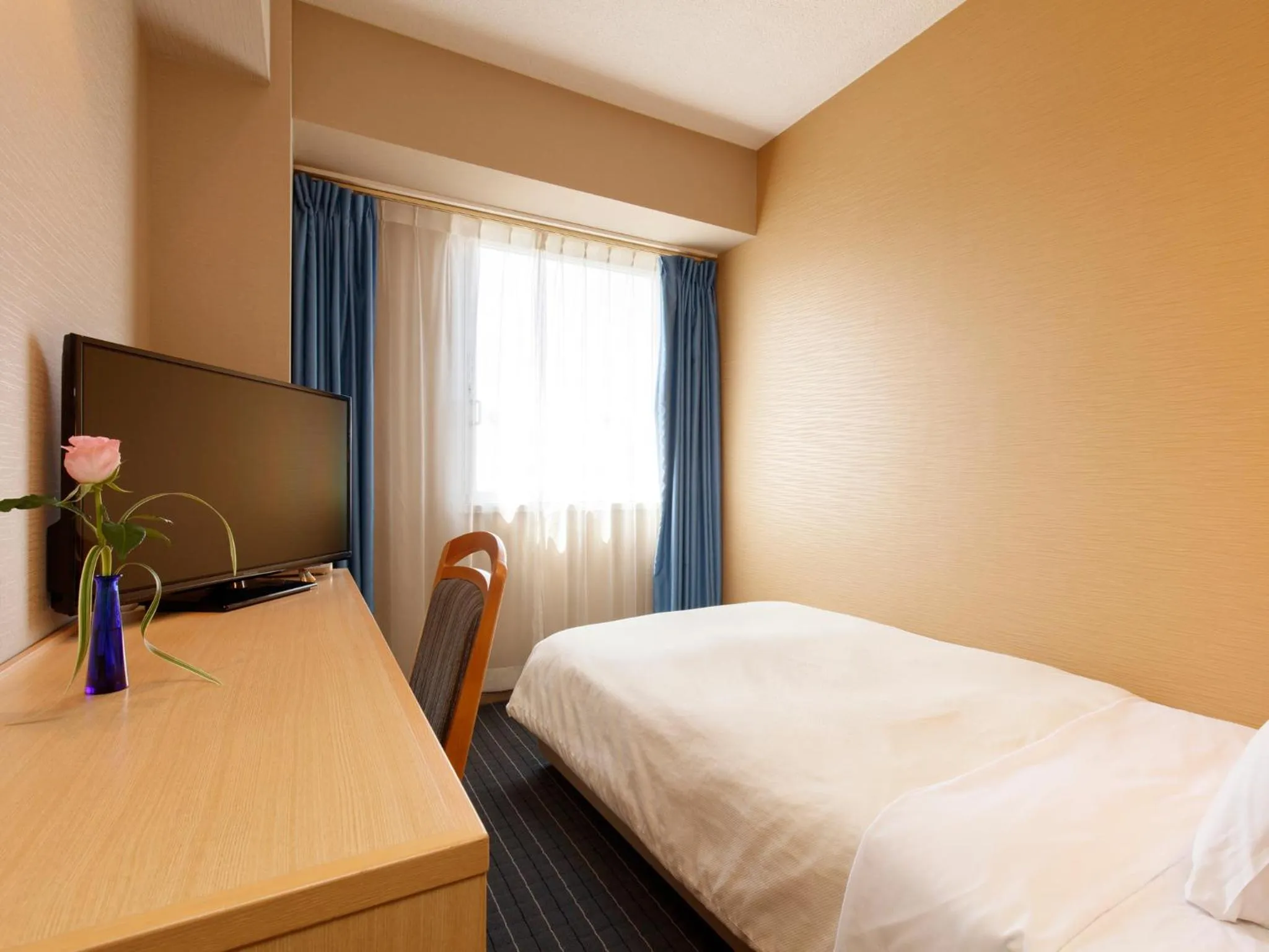Day, Bed in Hotel Pearl City Akita Kanto-Odori