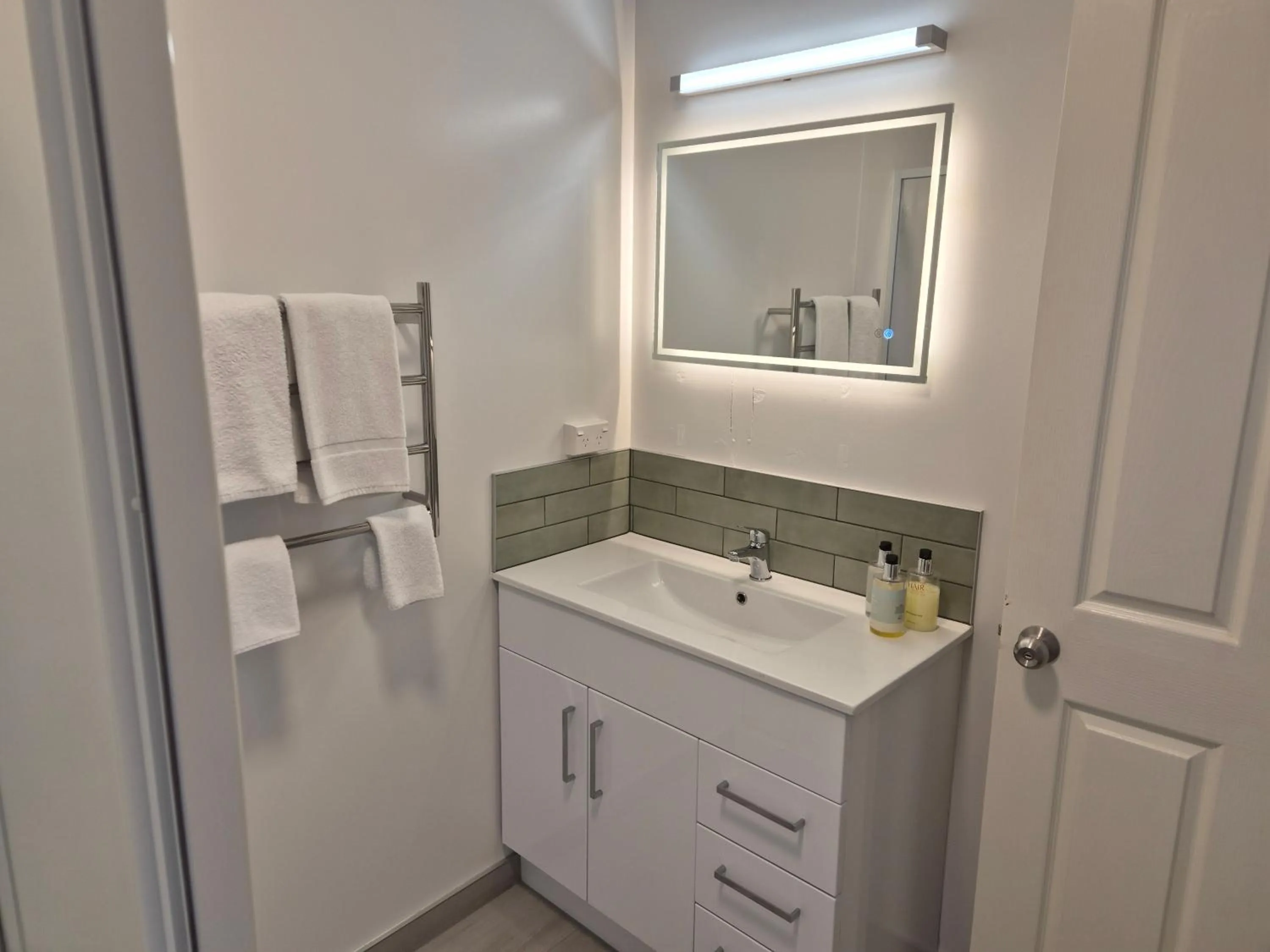 Bathroom in Blue Marlin Apartments