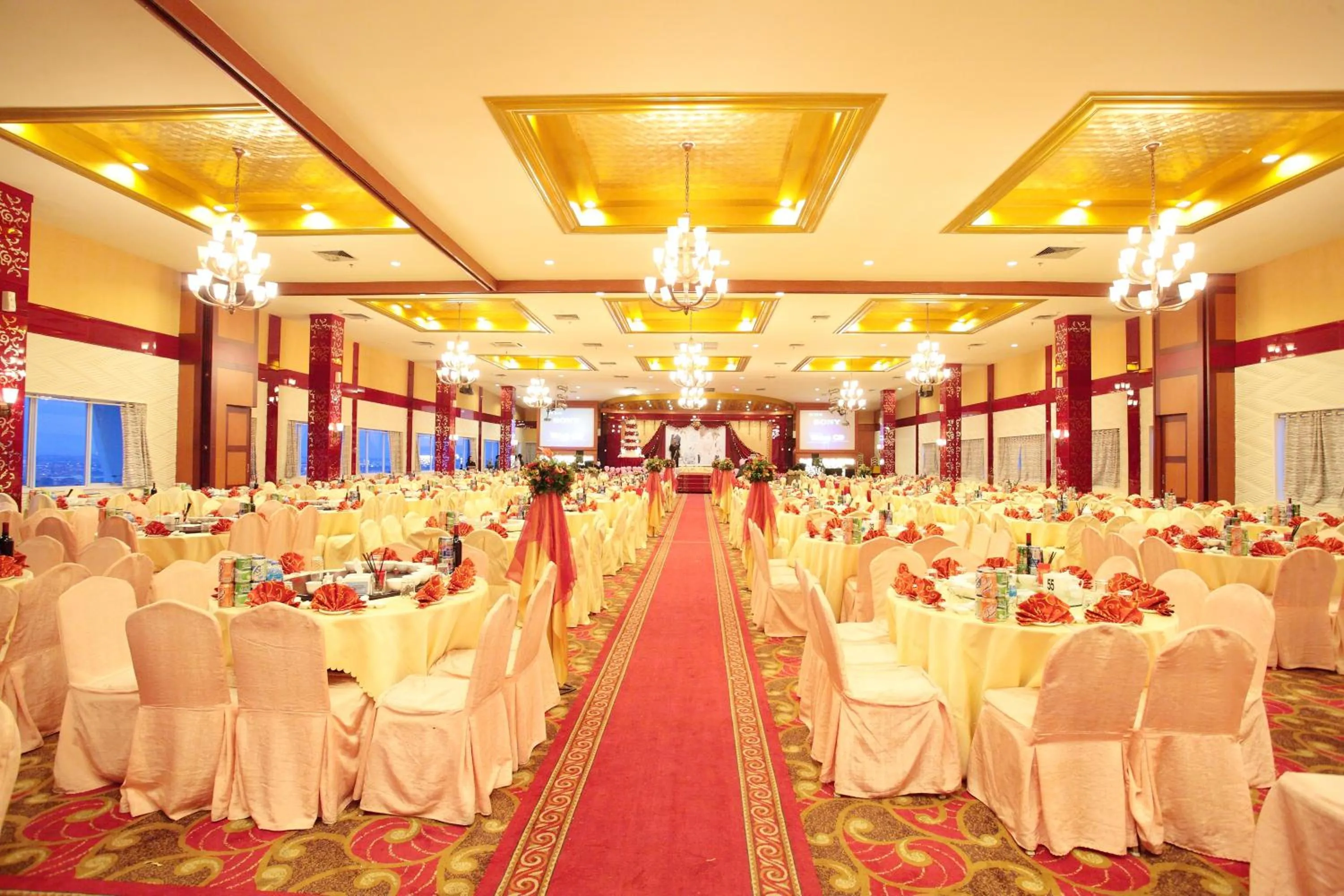 Banquet/Function facilities in Crown Vista Hotel