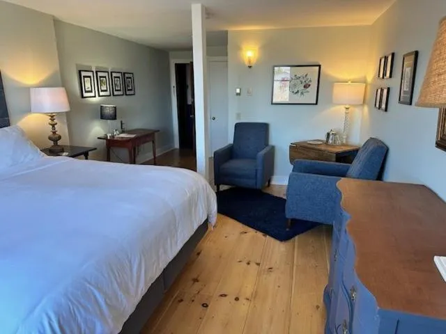 Bed in The Bradley Inn