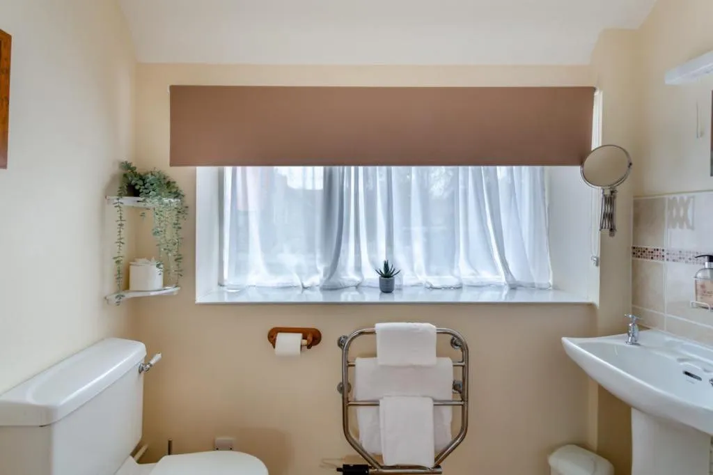 Bathroom in The Barn Guest House and Tearoom