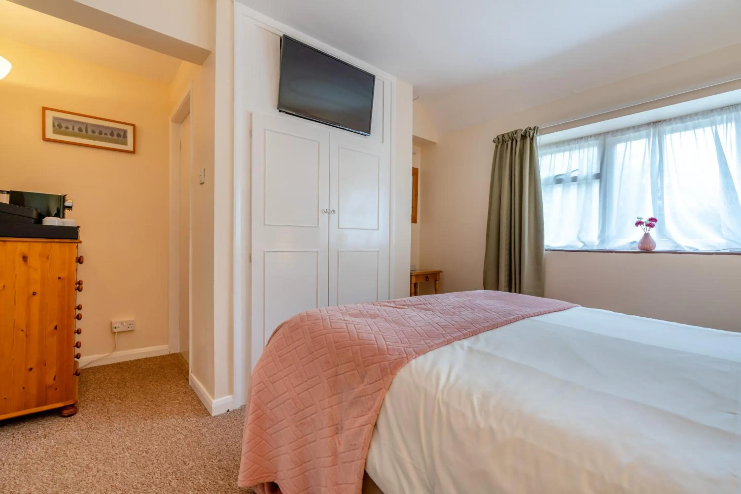 Bedroom, Bed in The Barn Guest House and Tearoom