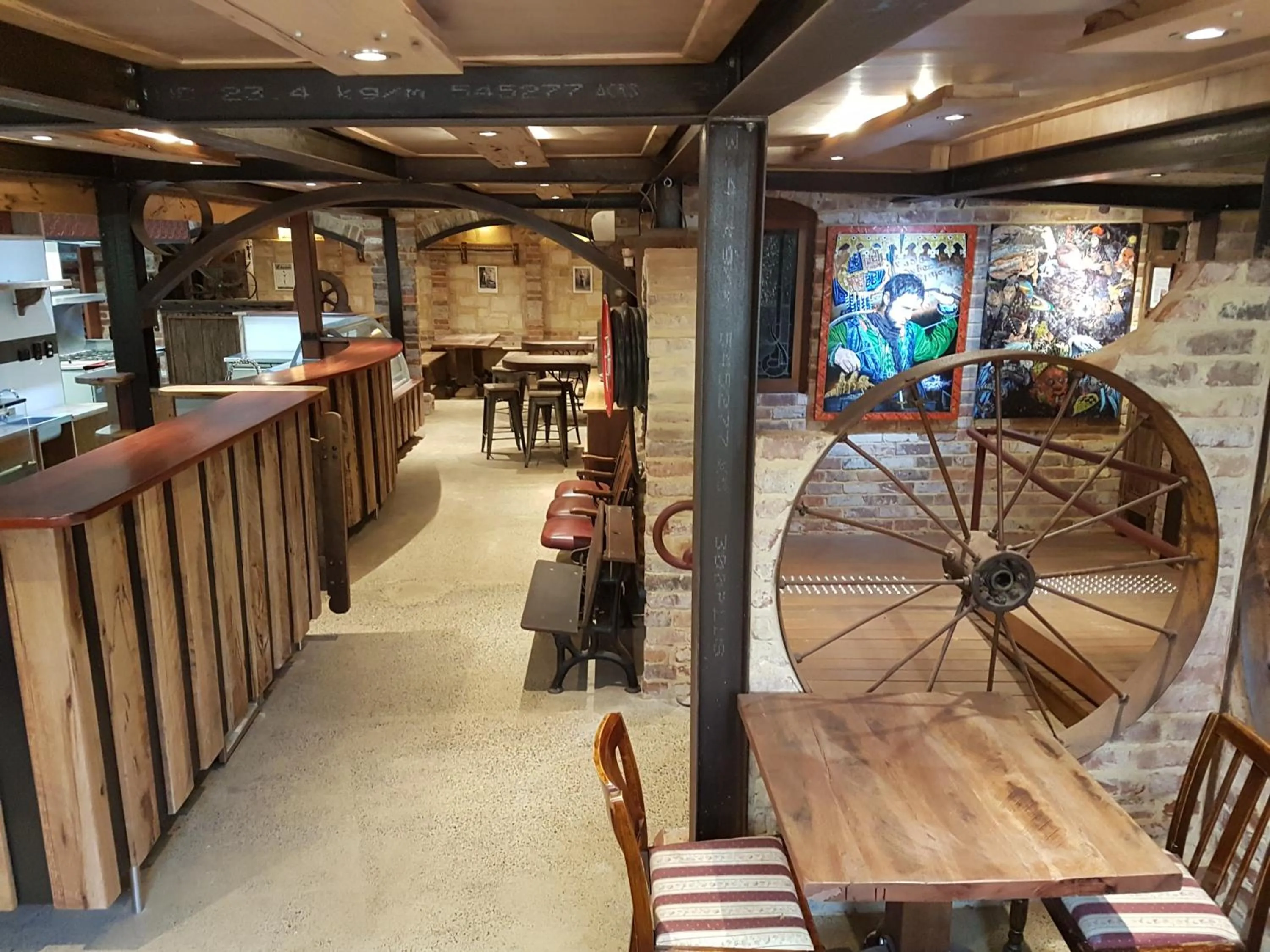 Restaurant/places to eat in Bridgefield Guest House