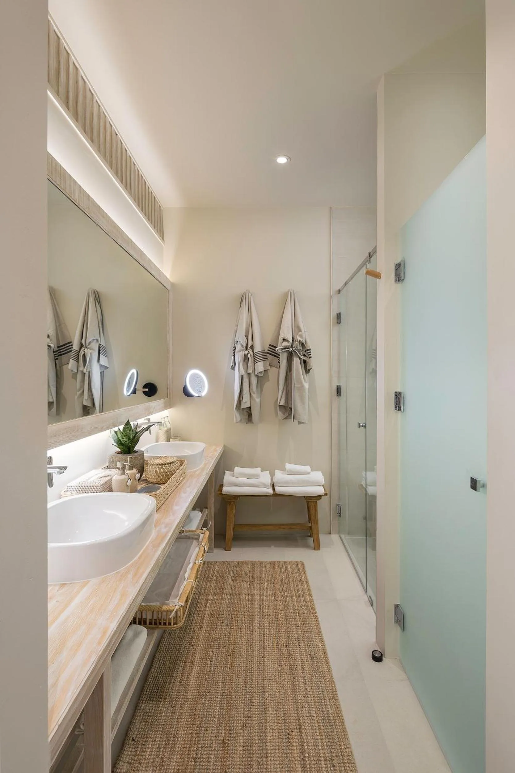 Shower in Phangan Bayshore Resort Koh Phangan