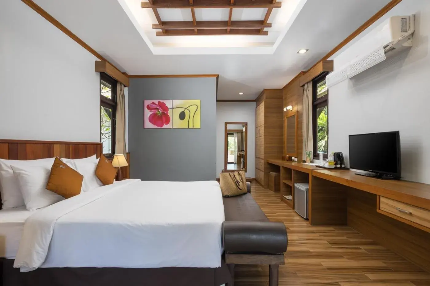 Cottage Double with Garden View in Phangan Bayshore Resort Koh Phangan Cottage Double with Garden View in Phangan Bayshore Resort Koh Phangan