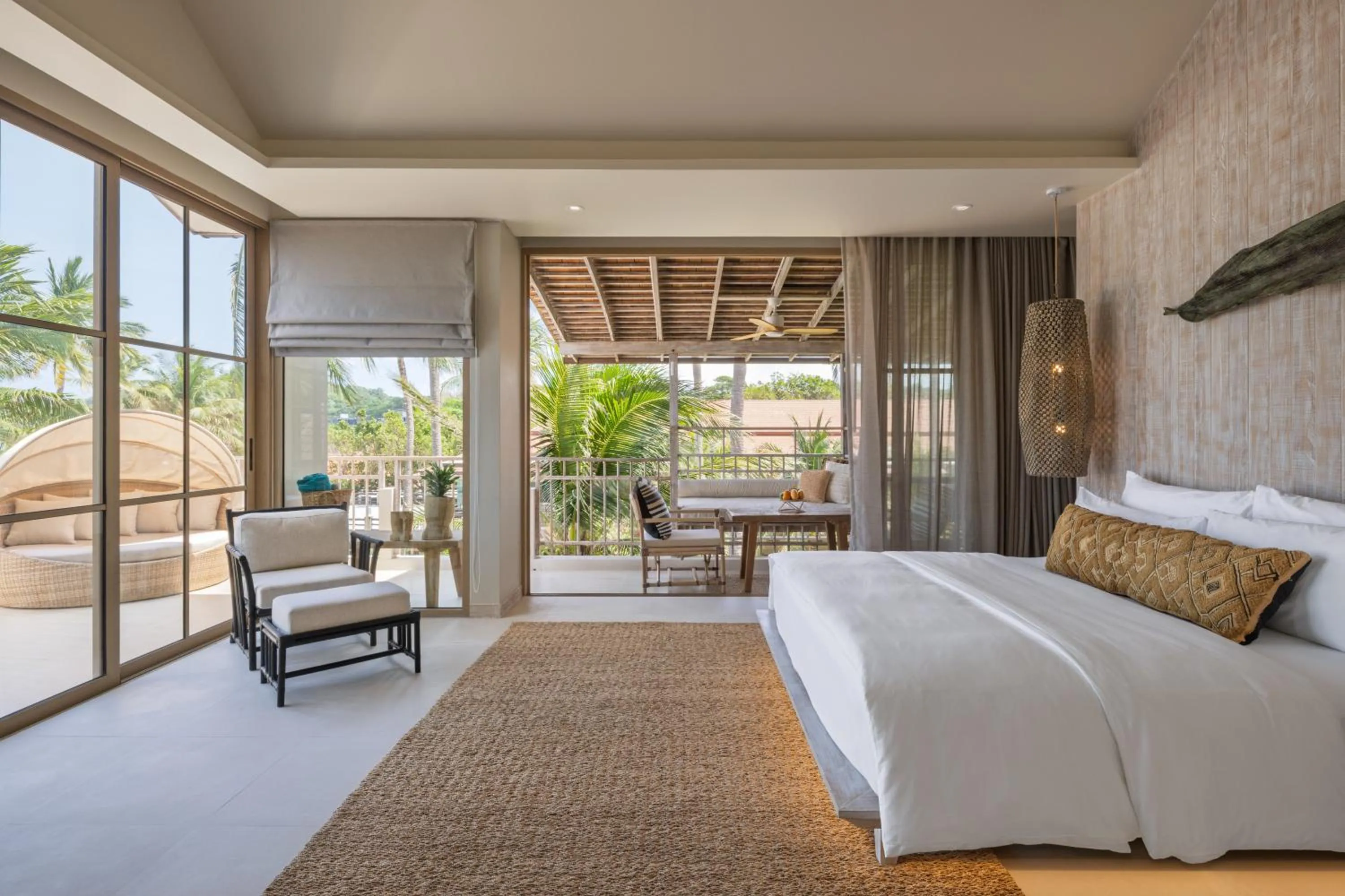 Bed in Phangan Bayshore Resort Koh Phangan