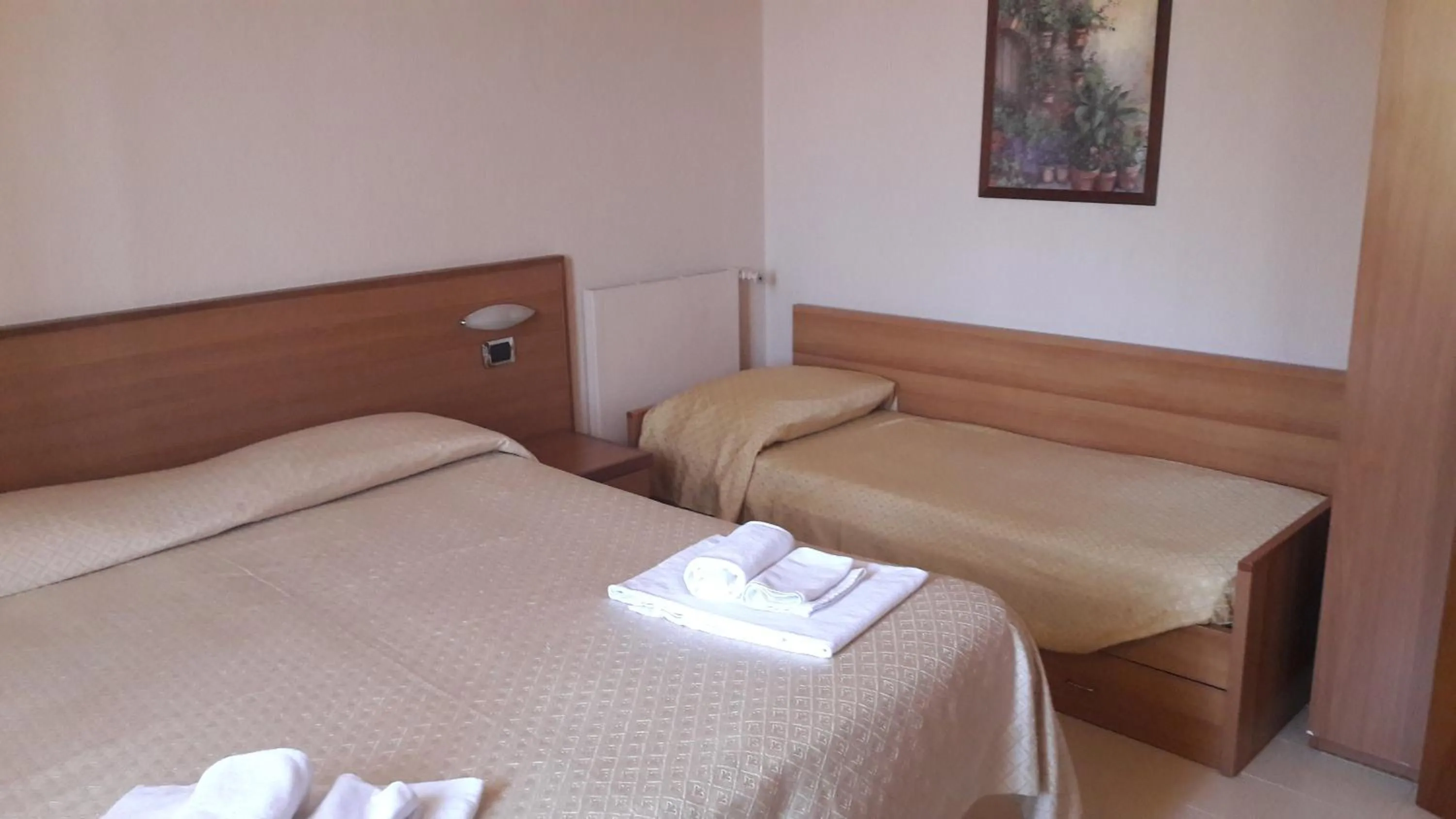 Bedroom, Bed in Hotel Residence Moneglia