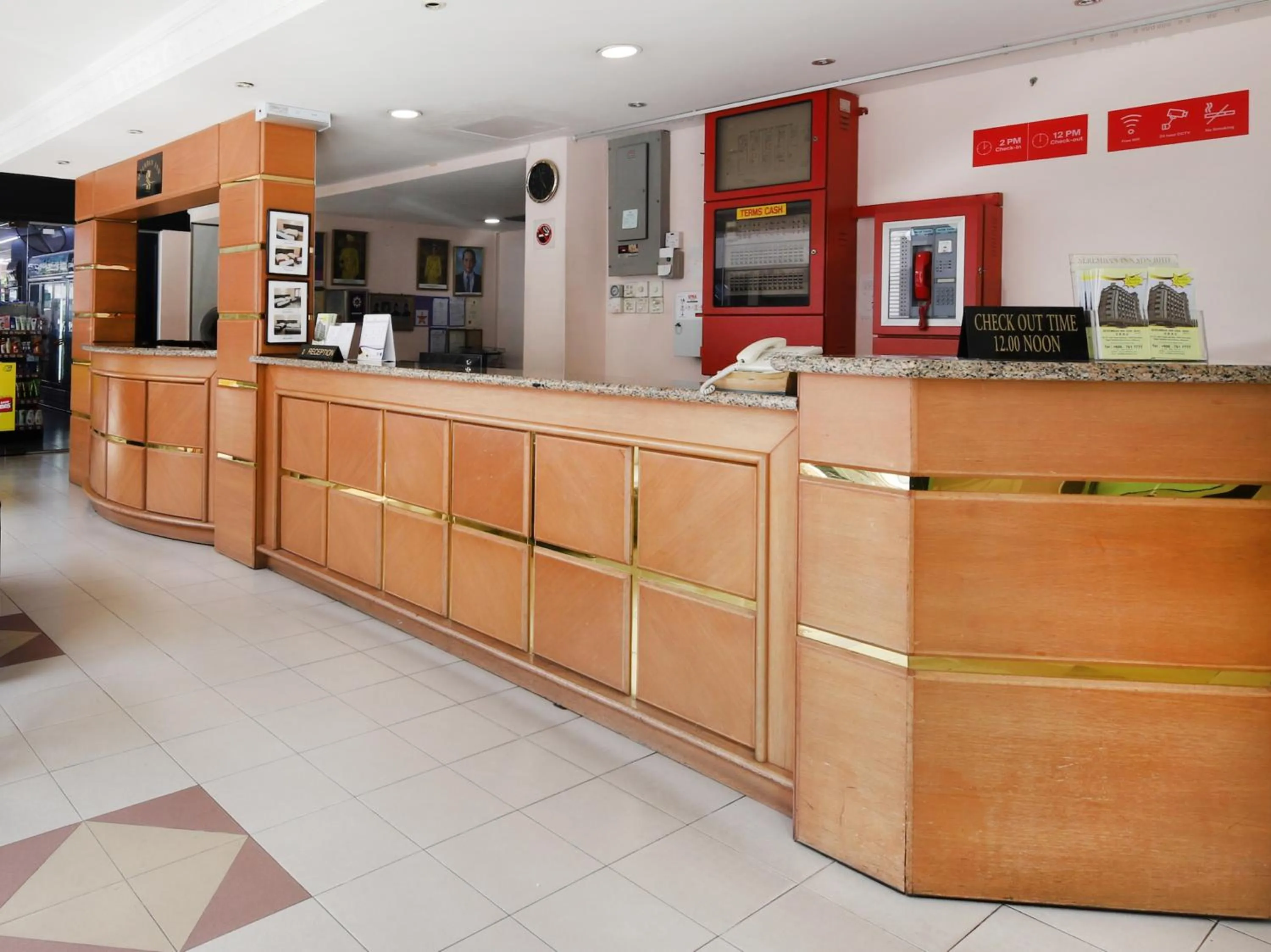 Lobby or reception in Seremban Inn