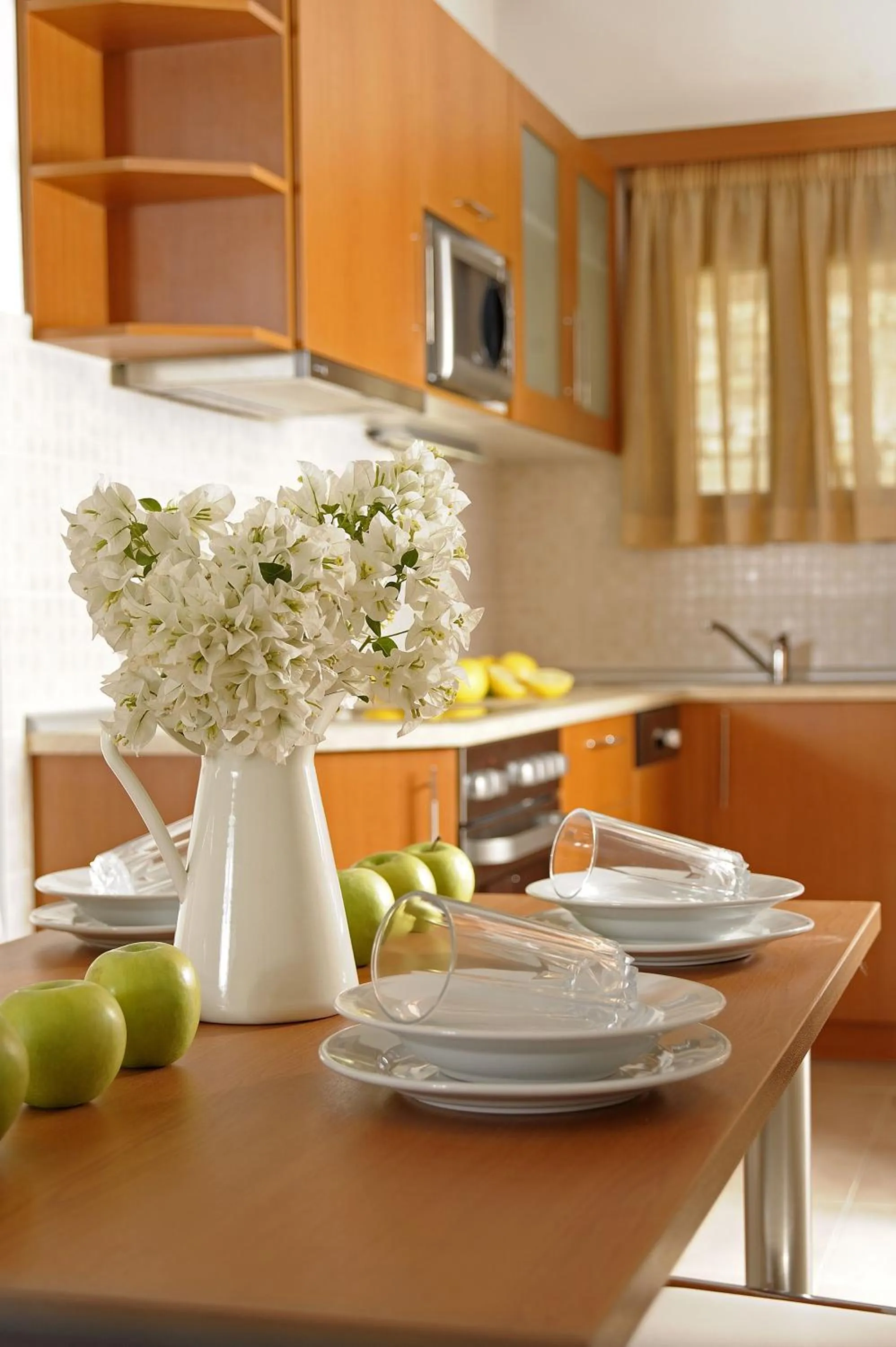 Dining area in Lenikos Resort
