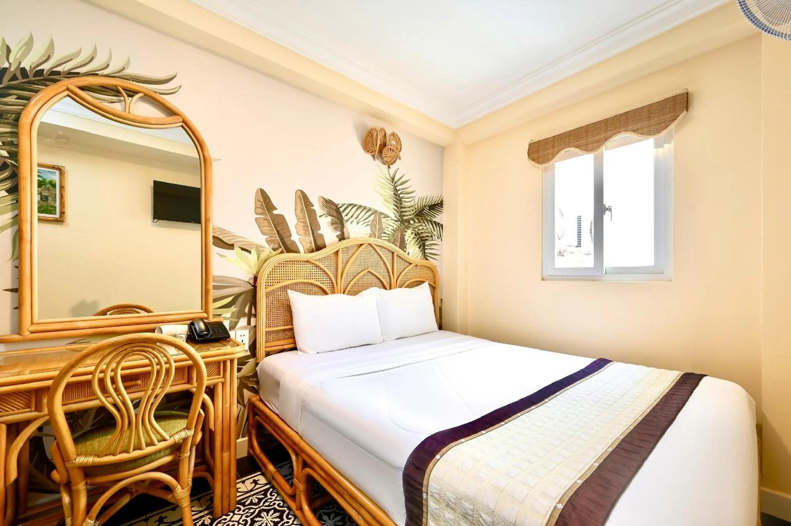 Bed in Spring House Saigon central park