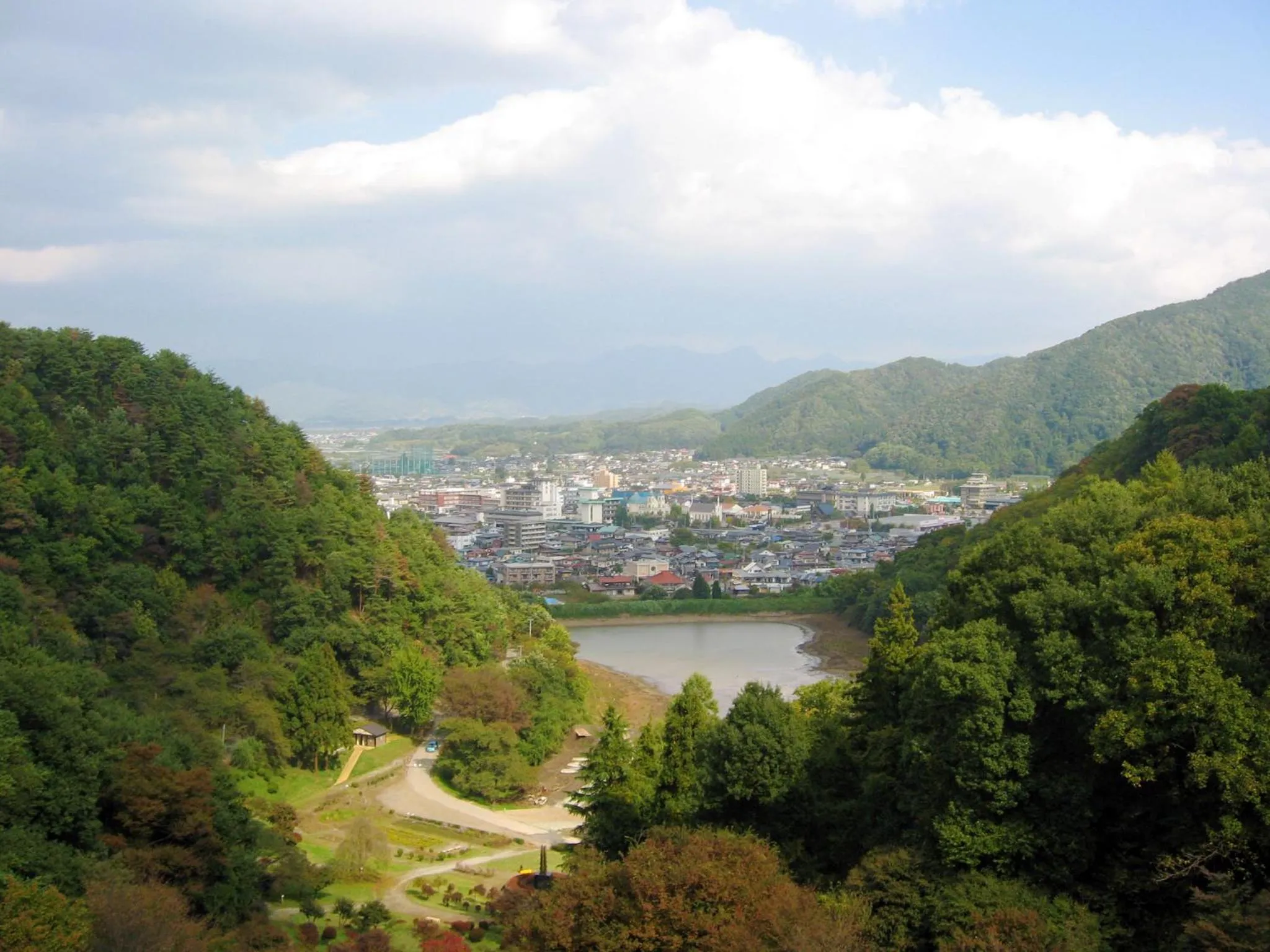 Neighbourhood in Hotel Pearl City Tendo