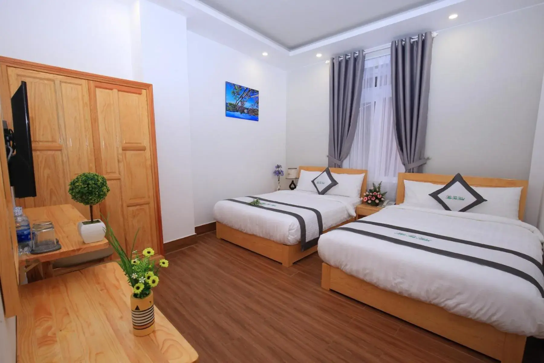 Standard Quadruple Room in Moc Tra Hotel Standard Quadruple Room in Moc Tra Hotel